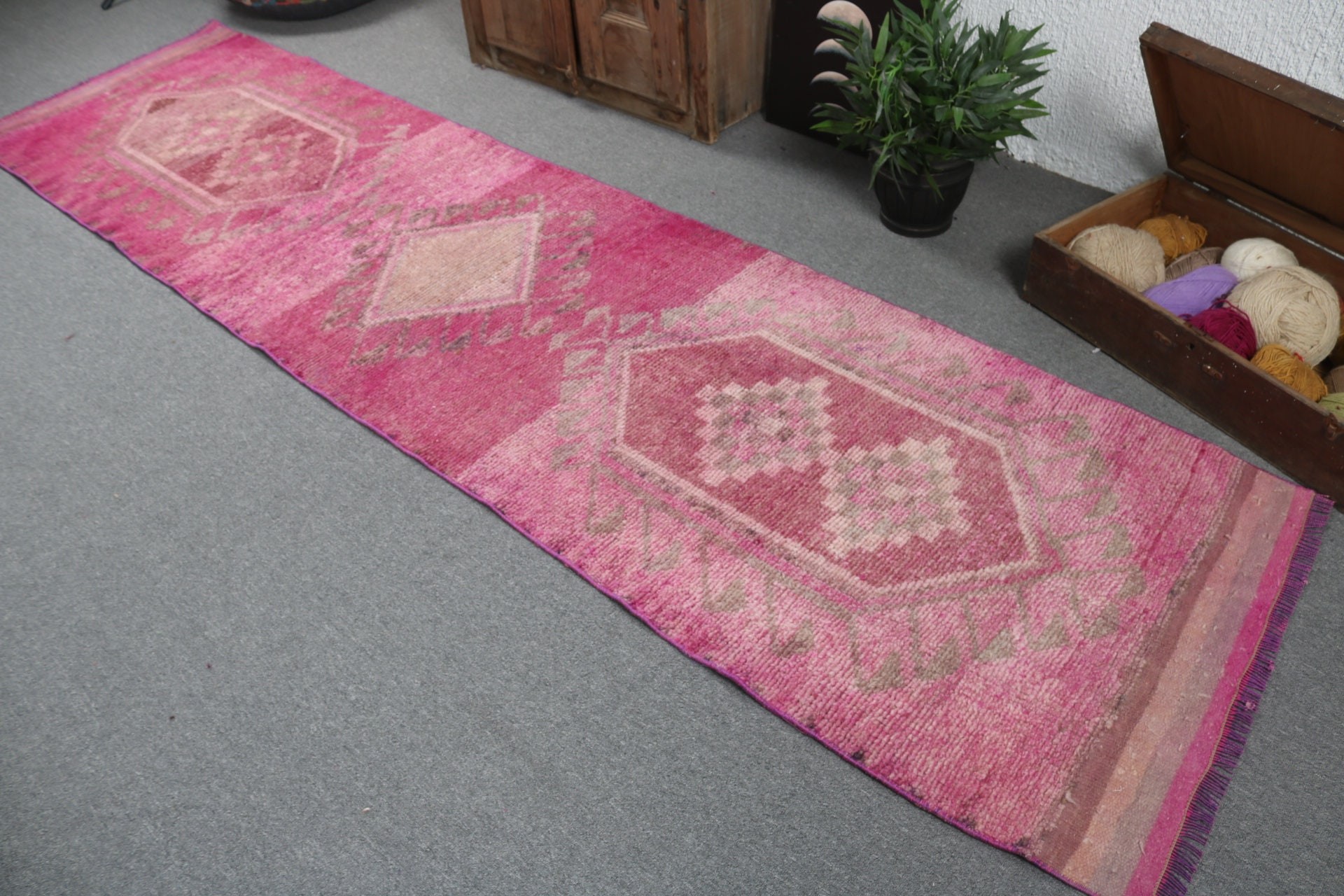 Geometric Rugs, Beni Ourain Runner Rug, 2.8x11 ft Runner Rug, Long Runner Rug, Turkish Rugs, Floor Rugs, Vintage Rugs, Pink Kitchen Rugs