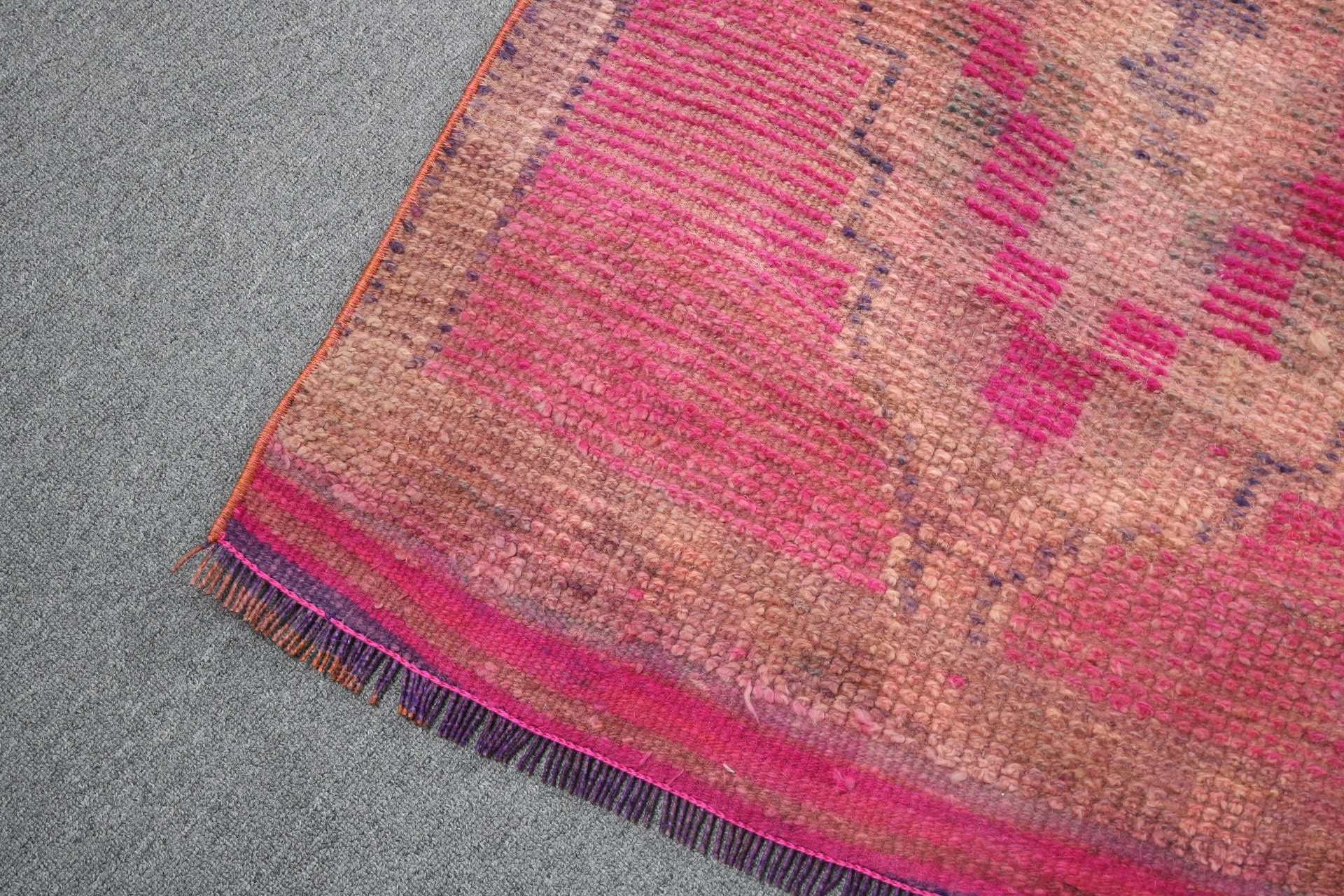 Beni Ourain Koşucu Halısı, Merdiven Halısı, Vintage Halı, Pembe Nötr Halılar, 2.6x9.9 ft Koşucu Halıları, Oryantal Halılar, Türk Halısı, Düz Dokuma Halı