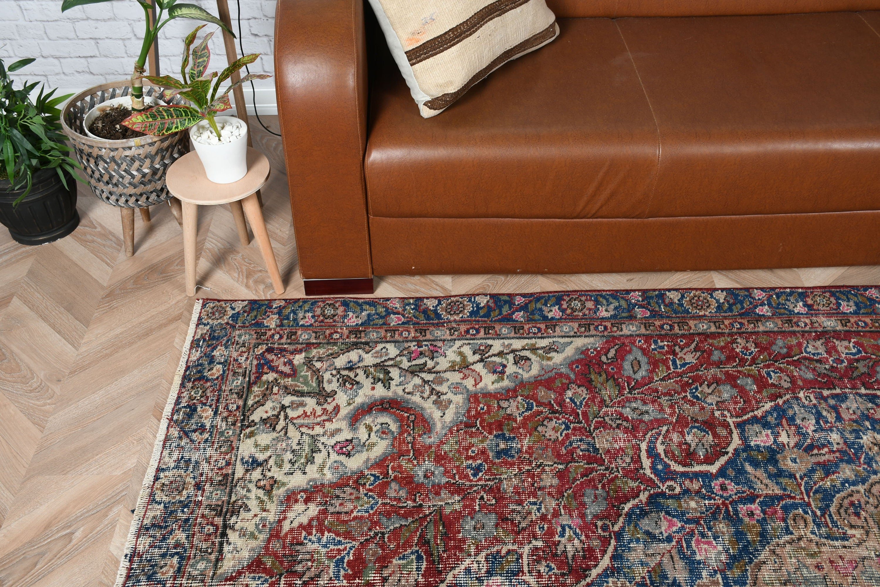 Anatolian Rug, Living Room Rugs, Flatweave Rug, Red  4.8x8.2 ft Area Rug, Nursery Rugs, Vintage Rug, Kitchen Rug, Turkish Rug