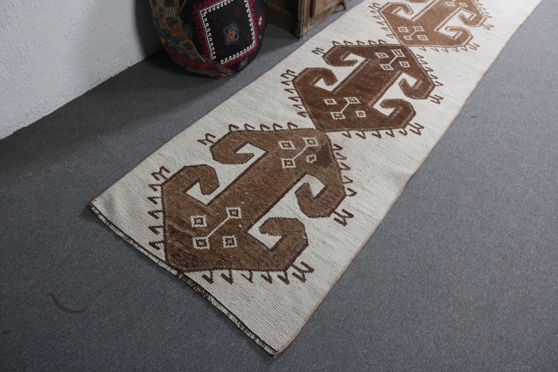 2.7x11.5 ft Runner Rugs, Kitchen Rugs, Boho Rug, Beige Cool Rugs, Turkish Rugs, Long Runner Rug, Statement Rug, Vintage Rug