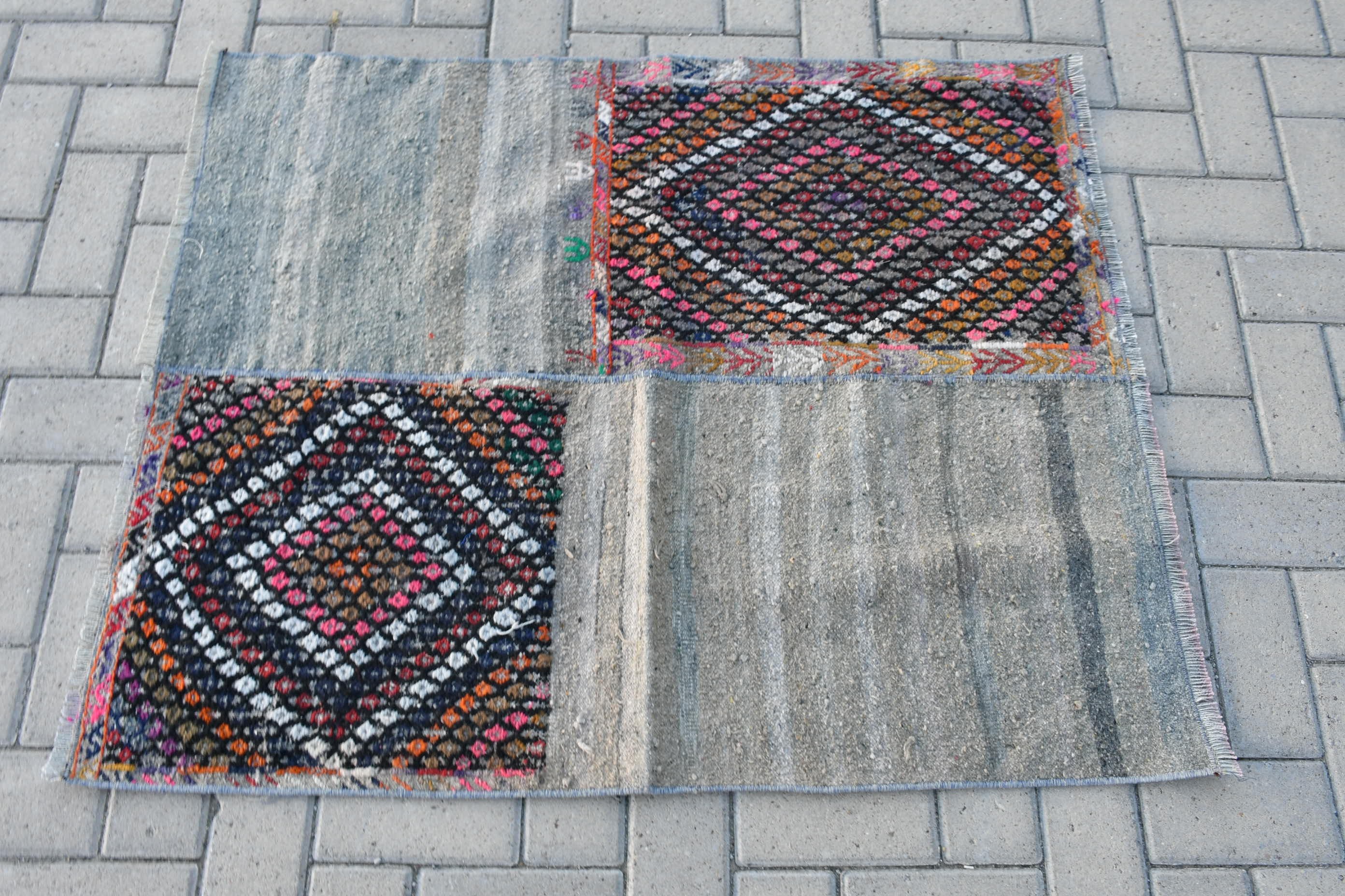 Yün Halı, Bej 3x3.6 ft Küçük Halı, Giriş Halıları, Türk Halısı, Vintage Halı, Kilim, Mutfak Halısı, Yatak Odası Halıları