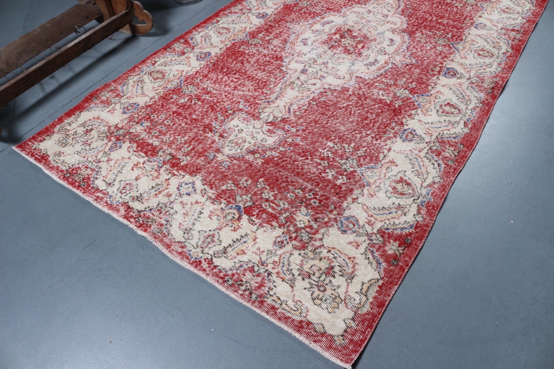 Salon Rug, Vintage Rugs, Red Home Decor Rug, 5.2x8.8 ft Large Rugs, Turkish Rug, Oriental Rug, Hand Knotted Rug, Bedroom Rug, Floor Rugs