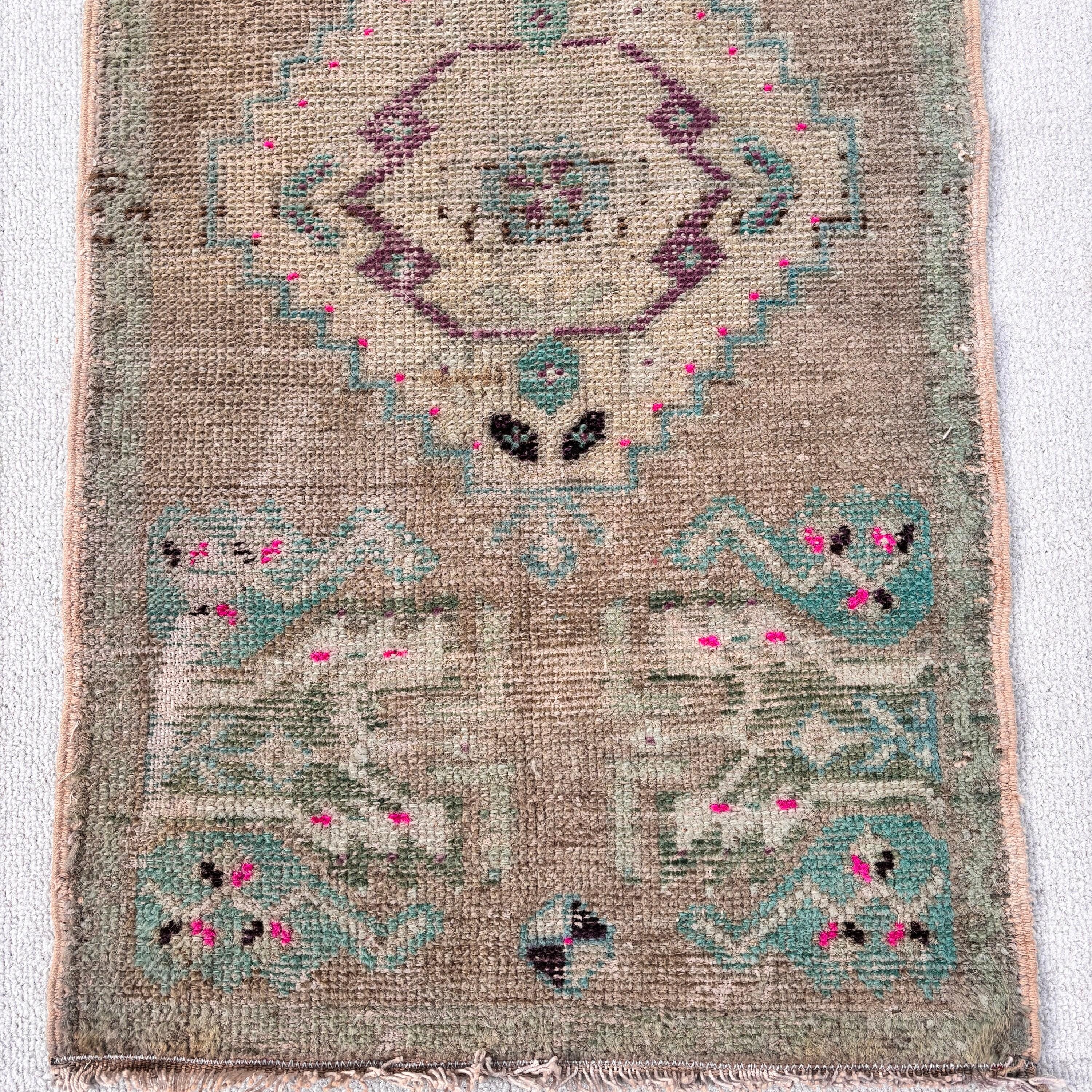 Vintage Halılar, Estetik Halı, Türk Halısı, Küçük Vintage Halı, Banyo Halıları, Bej Soğuk Halılar, Nötr Halılar, 1.4x2.7 ft Küçük Halılar