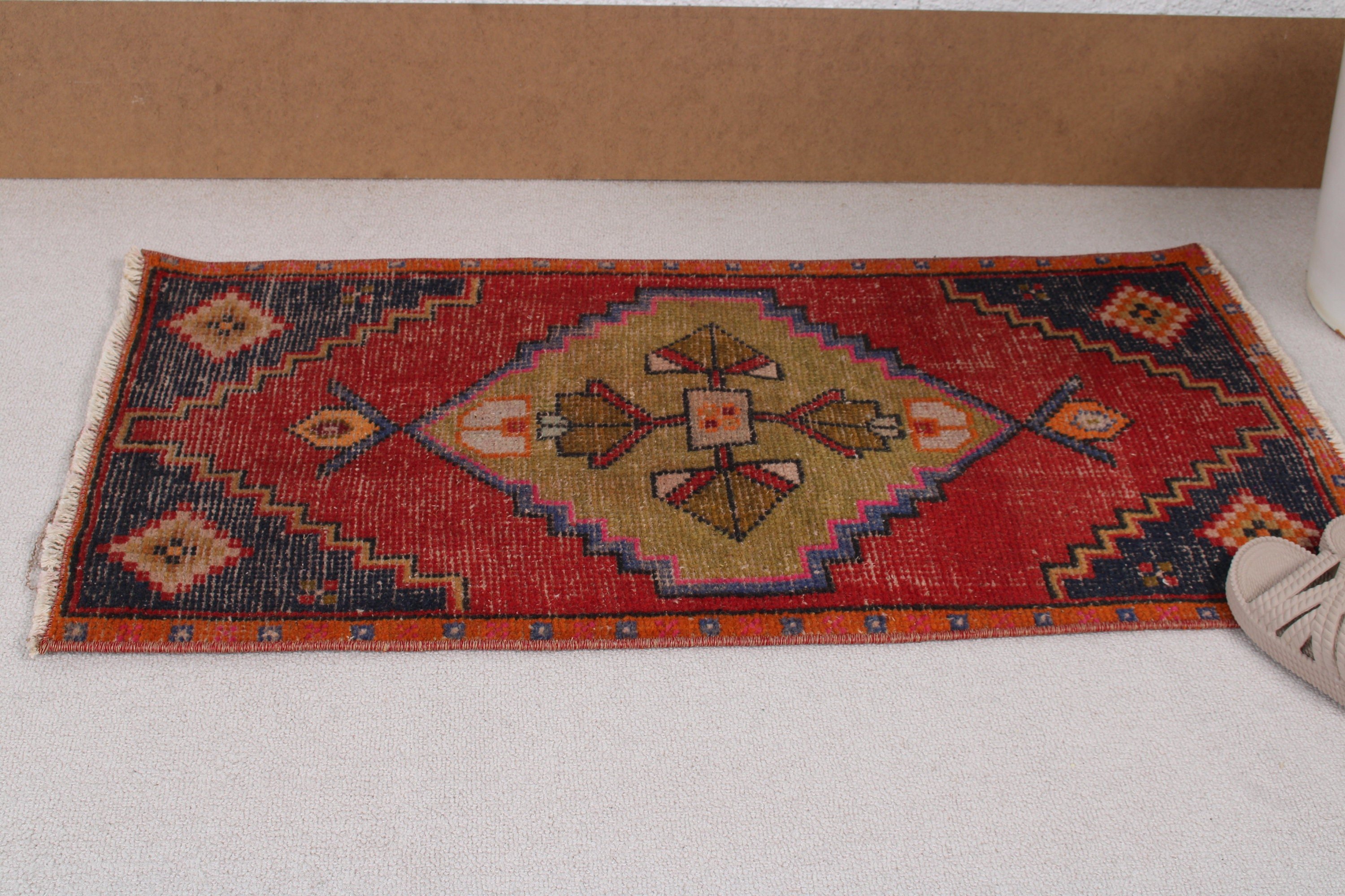 Small Vintage Rugs, Tribal Rugs, Red  1.3x3.4 ft Small Rug, Moroccan Rug, Floor Rug, Small Area Rugs, Vintage Rug, Turkish Rug