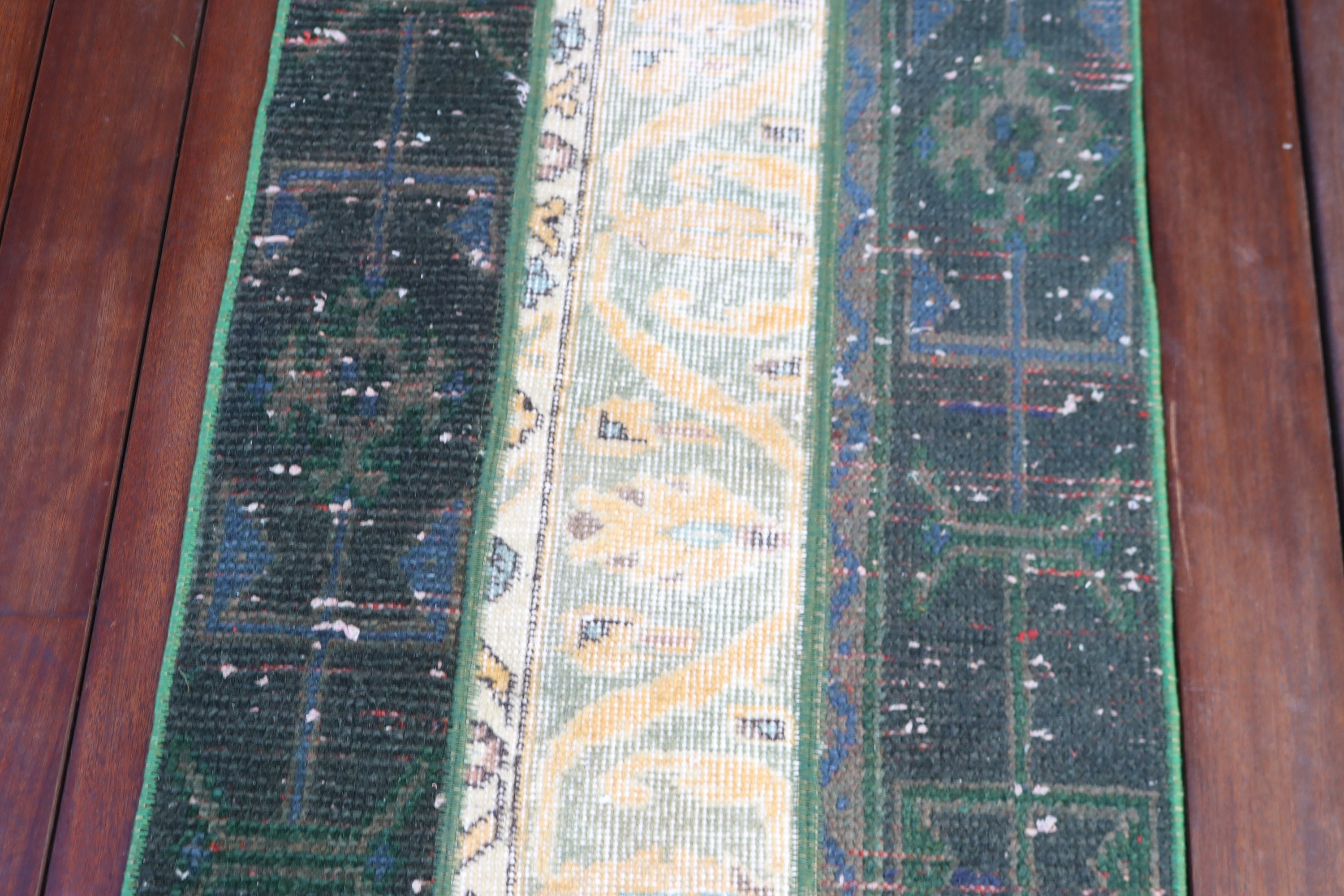 Vintage Halı, Giriş Halısı, Yeşil El Dokuma Halılar, Türk Halısı, Estetik Halı, Fas Halısı, Açıklama Halısı, Çocuk Halıları, 1.7x3.8 ft Küçük Halılar