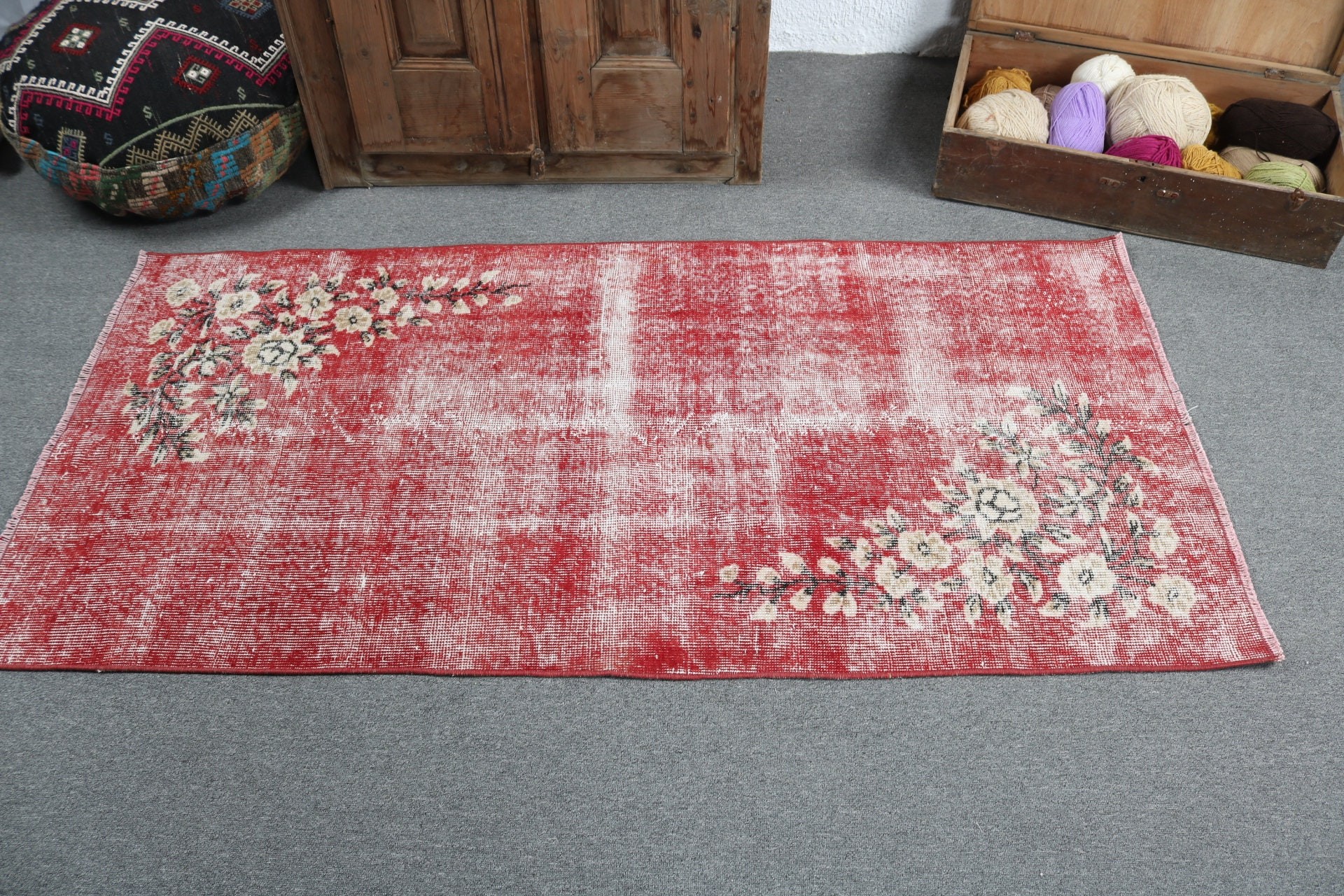 Kırmızı 2.9x5.9 ft Accent Halılar, Yatak Odası Halısı, Ev Dekorasyonu Halısı, Dekoratif Halılar, Türk Halıları, Vintage Halı, Dekoratif Halılar