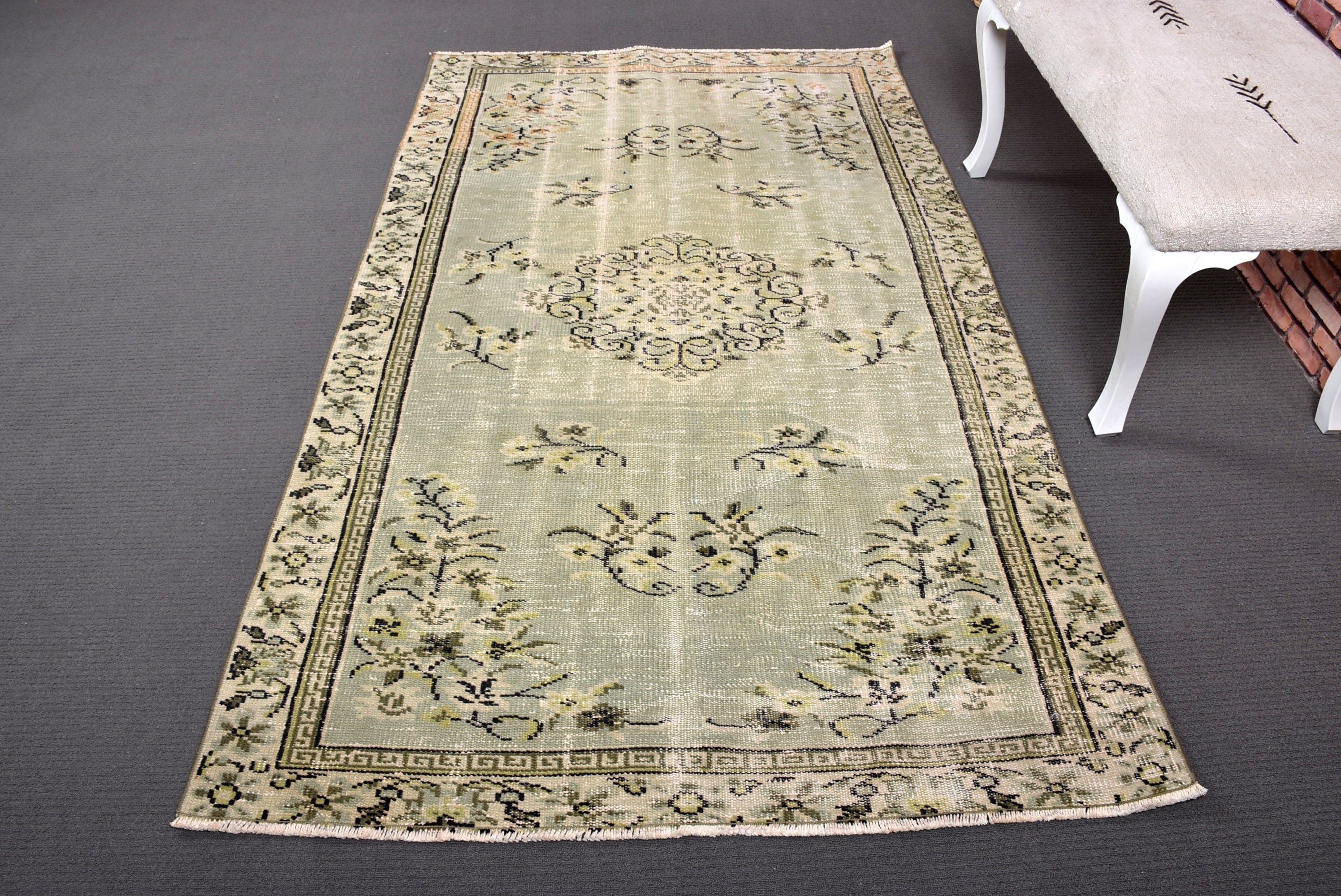 Türk Halıları, Sanatsal Halılar, Vintage Halılar, Yatak Odası Halıları, Fas Halıları, 4.2x6.8 ft Alan Halısı, Yeşil Zemin Halıları, Oushak Alan Halısı, Mutfak Halısı