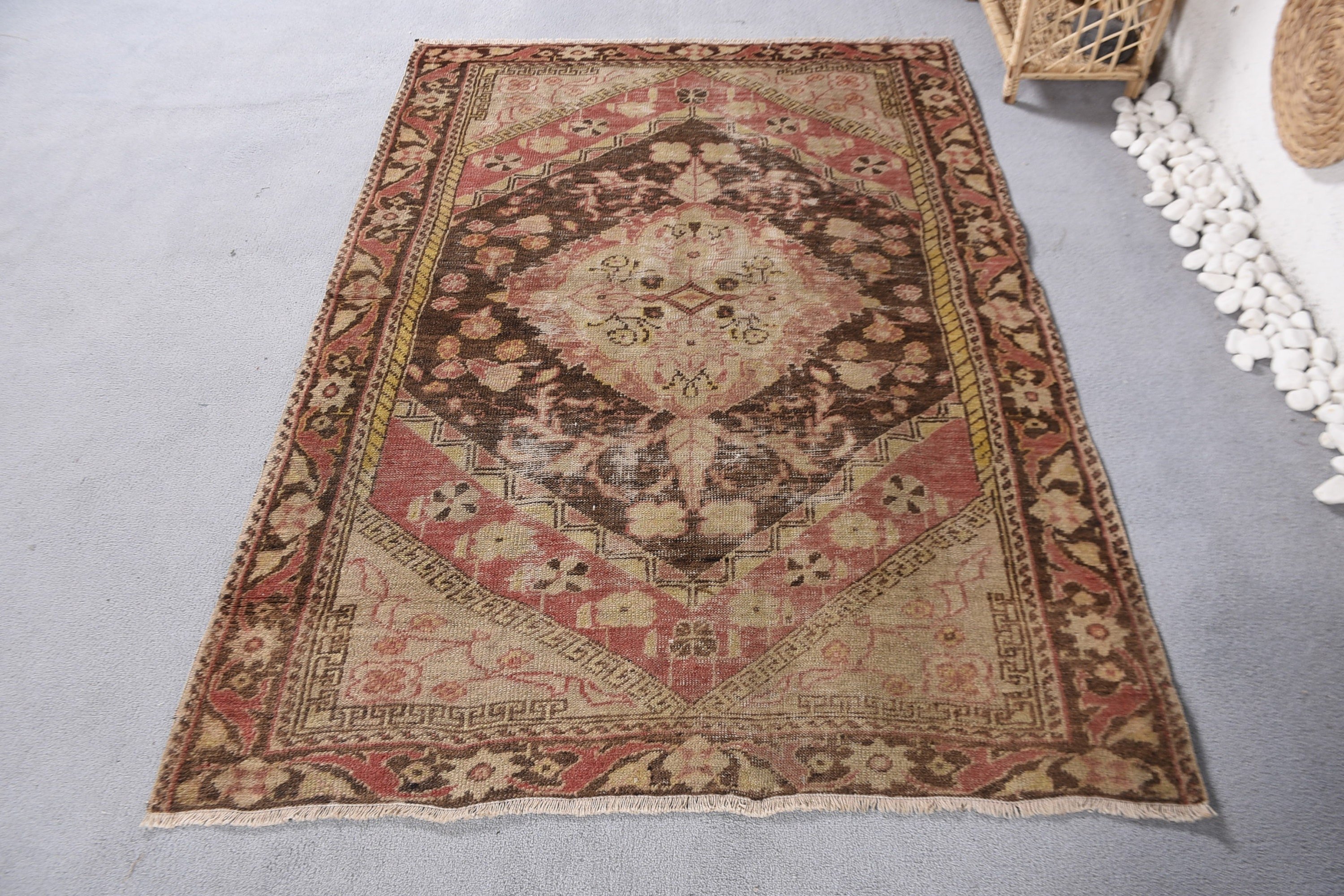 Yatak Odası Halısı, Anadolu Halısı, Türk Halısı, Vintage Vurgulu Halı, 4.1x5.7 ft Vurgulu Halılar, Kırmızı Oryantal Halılar, Vintage Halı, Geometrik Halı