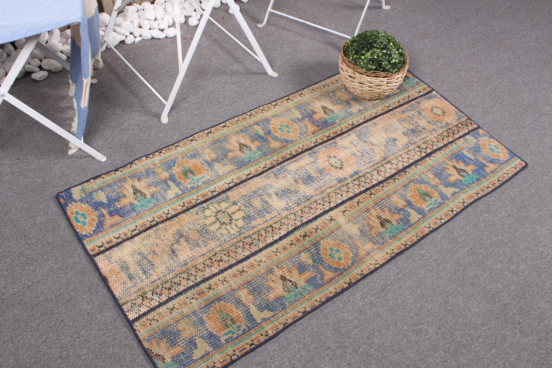 Mavi Oryantal Halı, Vintage Halı, Kabile Halısı, 2.2x4.2 ft Küçük Halılar, Oryantal Halı, Anadolu Halısı, Kapı Paspası Halısı, Yatak Odası Halısı, Türk Halısı