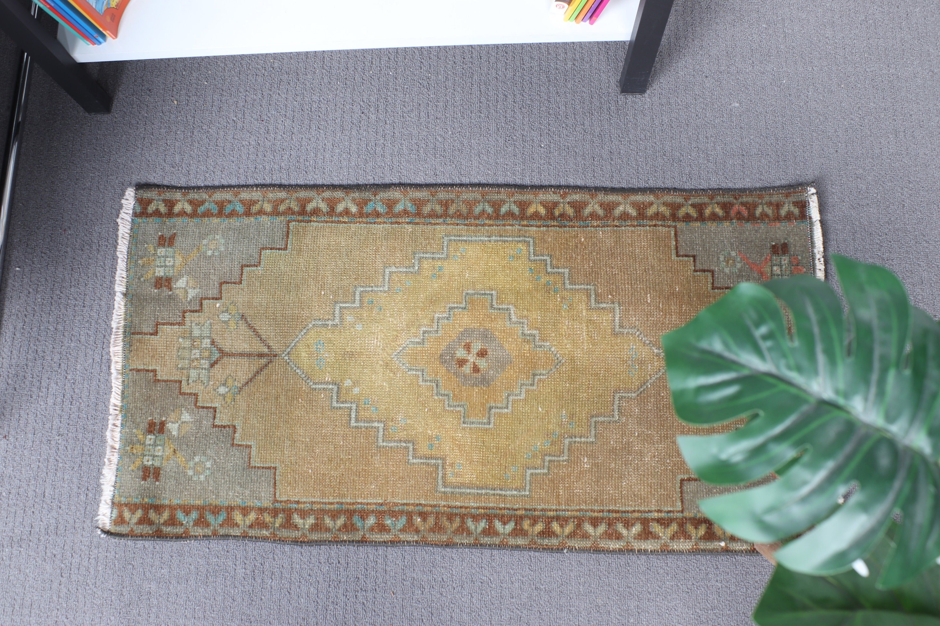 Oriental Rugs, Bathroom Rugs, Brown Anatolian Rug, Rugs for Bath, 1.4x2.7 ft Small Rug, Vintage Rug, Bath Rugs, Turkish Rug, Flatweave Rug