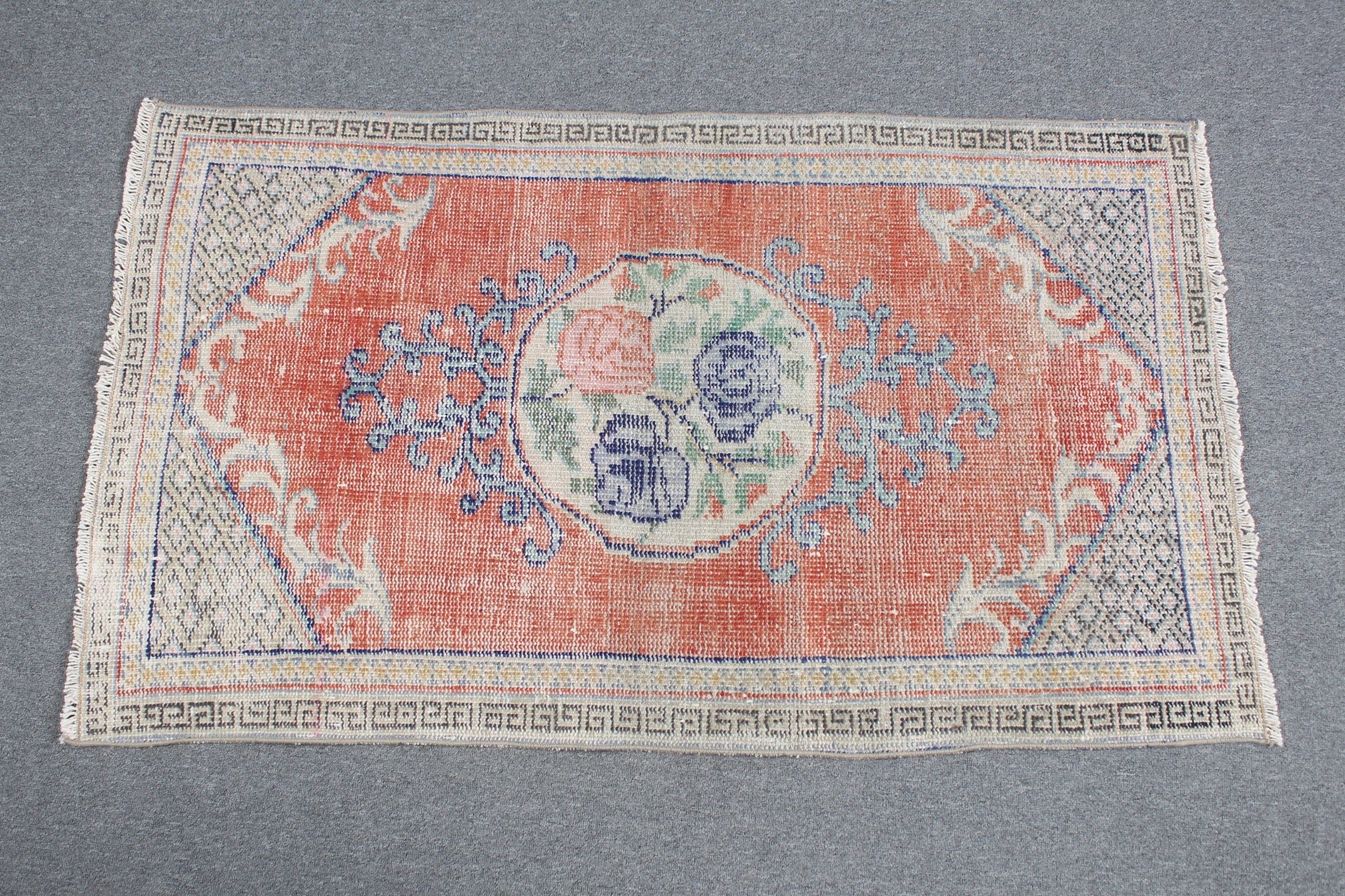 Yatak Odası Halısı, Türk Halısı, Vintage Halı, 2.7x4.6 ft Küçük Halı, Kırmızı Soğuk Halılar, Anadolu Halıları, Ev Dekorasyonu Halıları, Banyo Halıları, Banyo Halısı