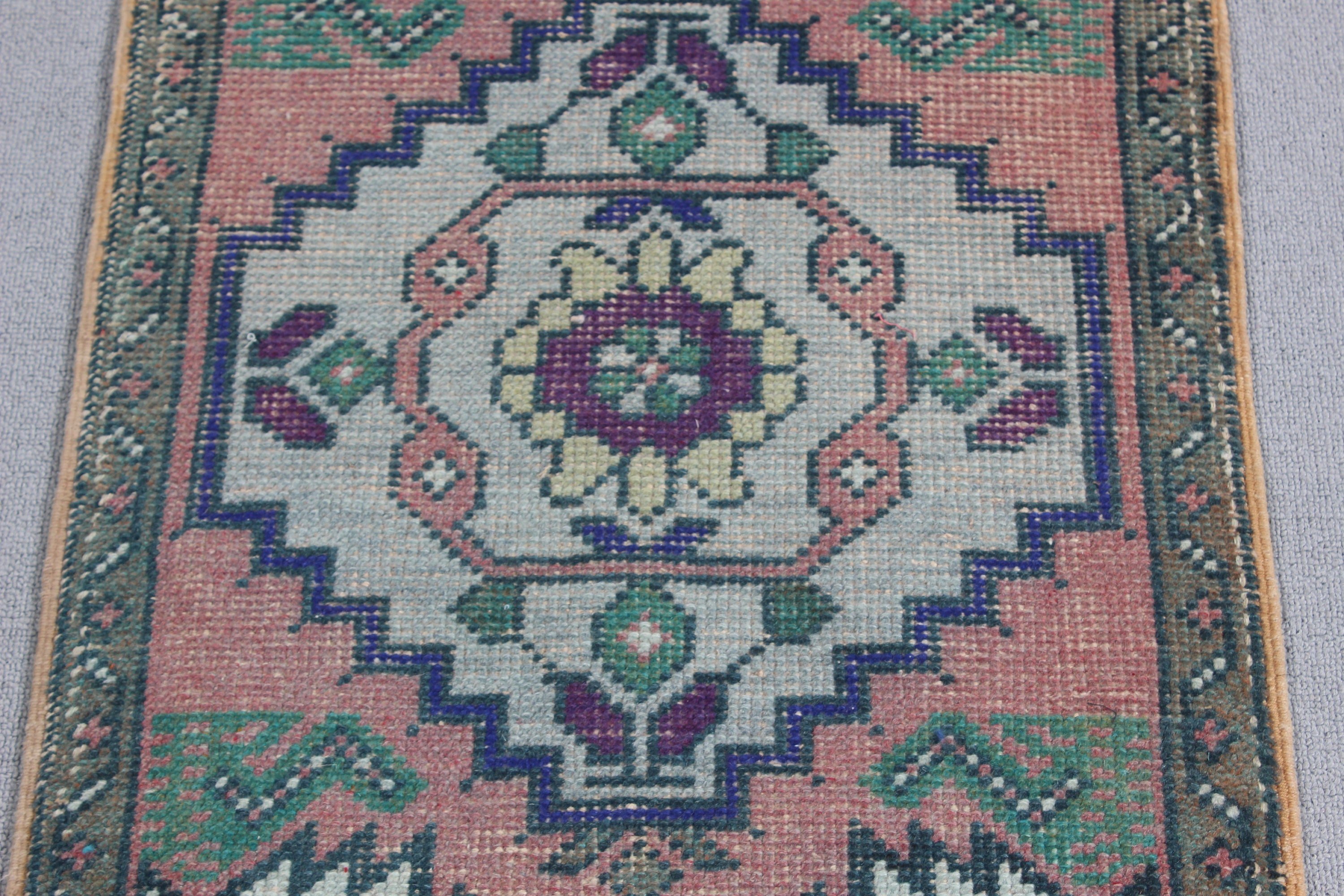 Çocuk Odası Halıları, Mutfak Halıları, Oushak Halıları, Çocuk Halıları, Fas Halısı, Türk Halıları, Vintage Halılar, 1.6x3 ft Küçük Halı, Yeşil Modern Halılar