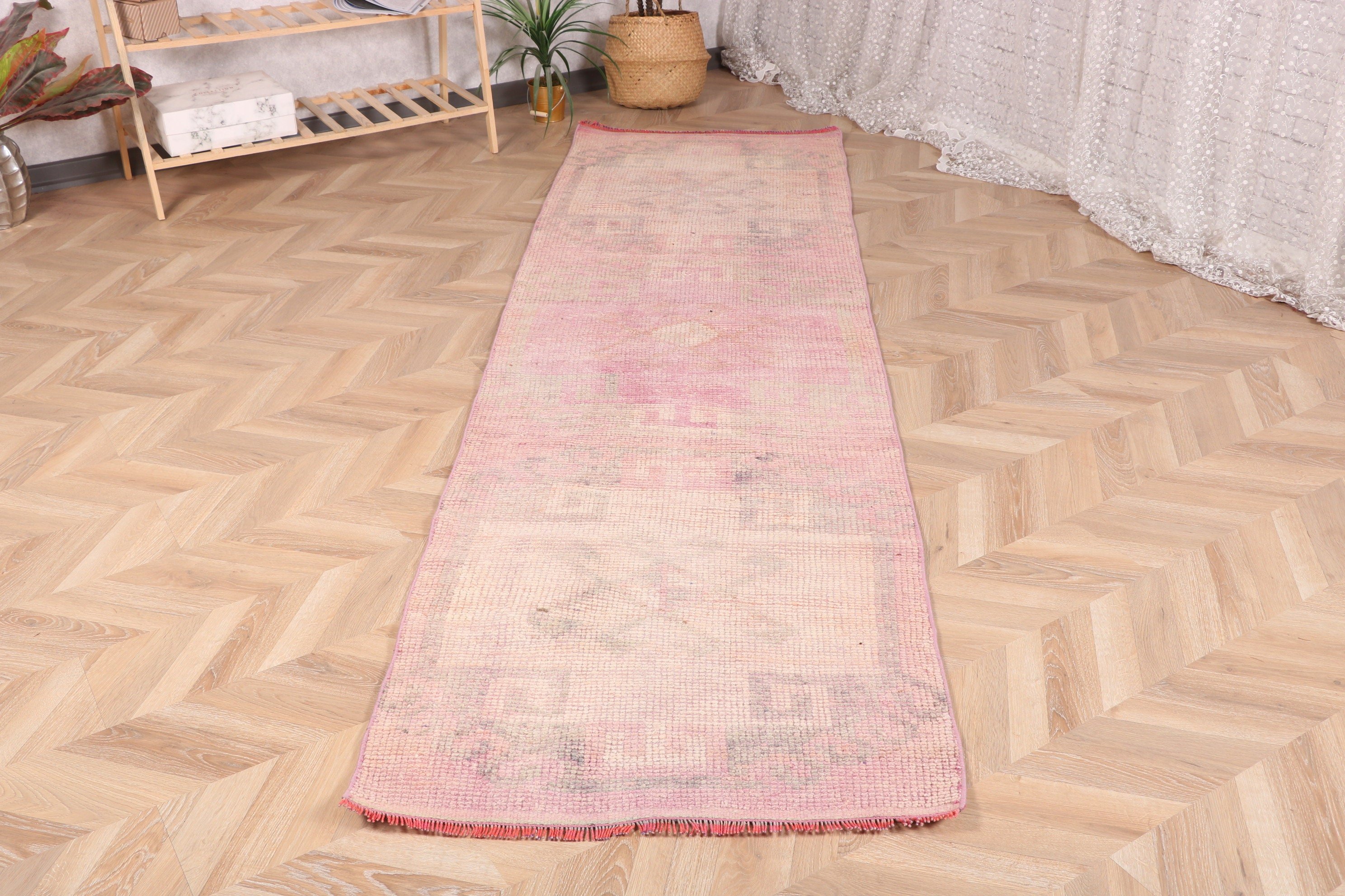 Koridor Halısı, El Dokuma Halılar, Merdiven Halısı, Mor Mutfak Halısı, Türk Halısı, Fas Halısı, 2,7x9,3 ft Runner Halısı, Vintage Halılar, Kabile Halısı