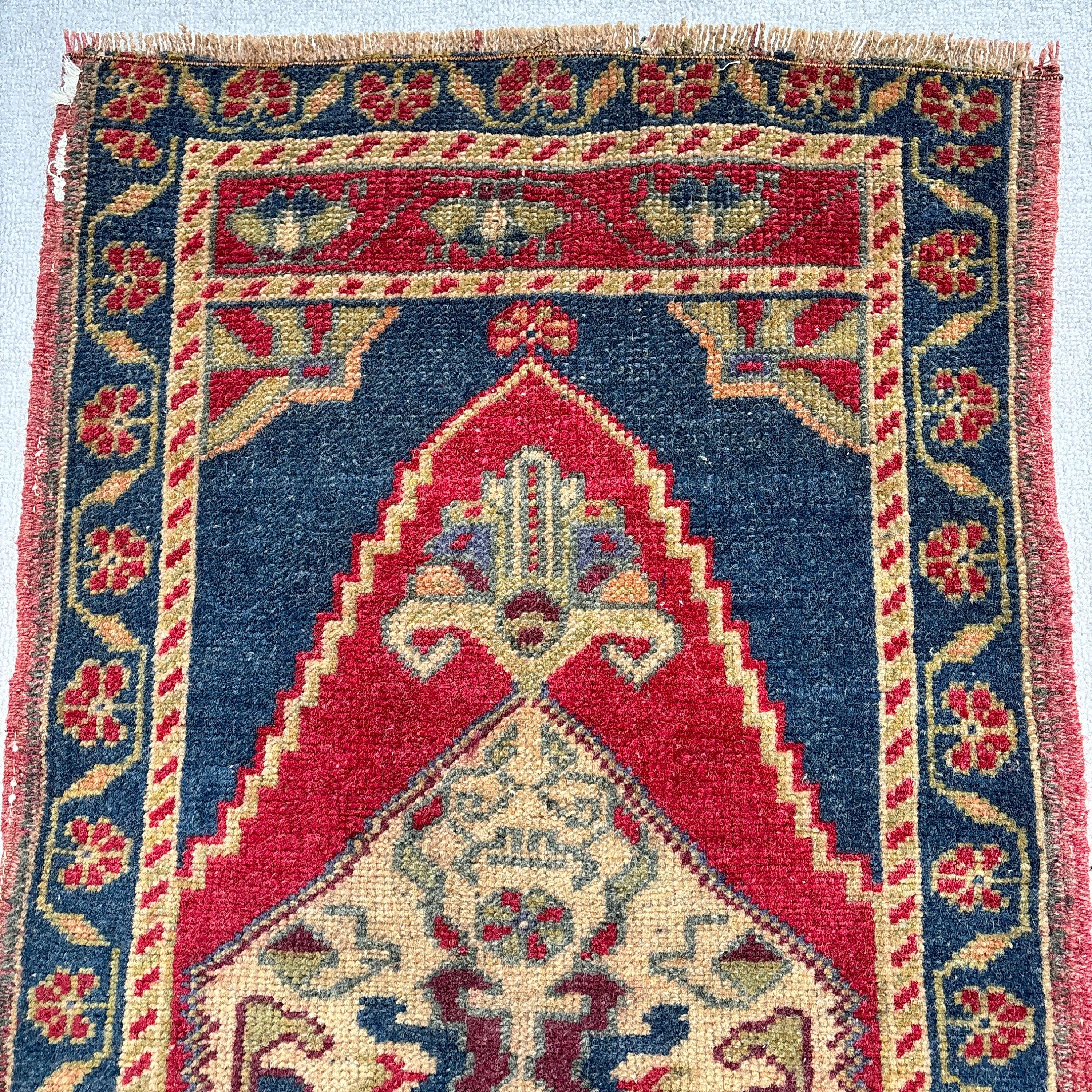 Vintage Halı, Havalı Halı, Küçük Boho Halı, 1.8x4.3 ft Küçük Halı, Çocuk Halısı, Araba Paspası Halıları, Türk Halıları, Kırmızı Yatak Odası Halısı, Anadolu Halıları