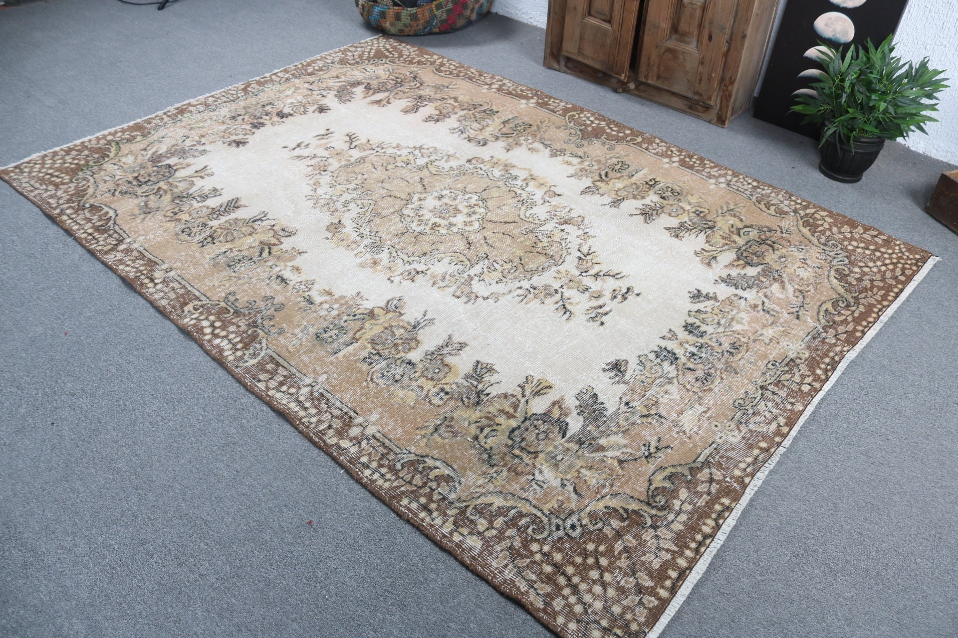 5.9x8.2 ft Büyük Halılar, Türk Halıları, Vintage Halılar, Ev Dekor Halısı, Kahverengi Ev Dekor Halısı, Yatak Odası Halısı, Büyük Oushak Halıları, Oturma Odası Halısı