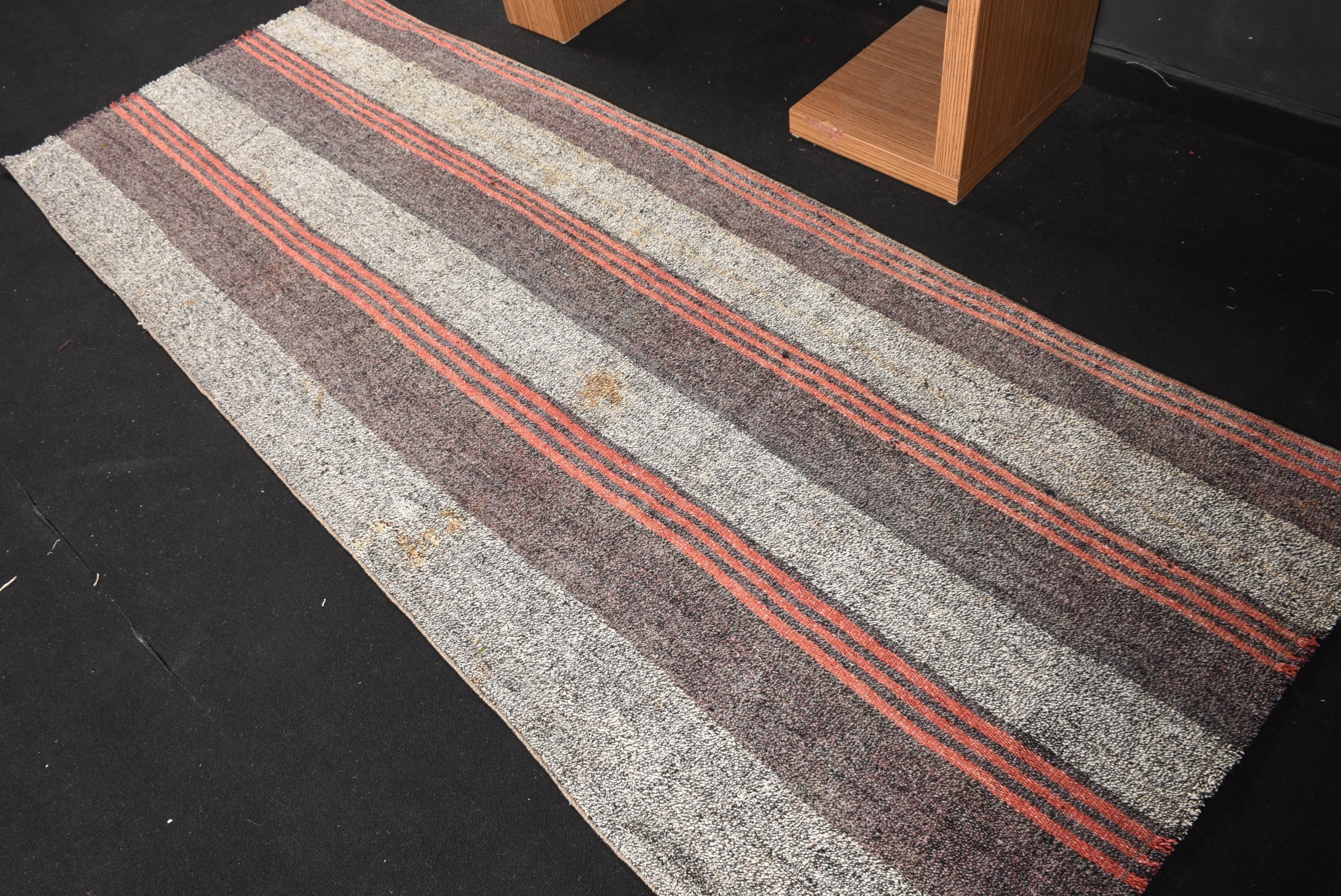 Anadolu Halısı, Vintage Halı, Koridor Halıları, Kırmızı Ev Dekorasyonu Halısı, Mutfak Halısı, 3.2x8.7 ft Yolluk Halısı, Kilim, Türk Halısı