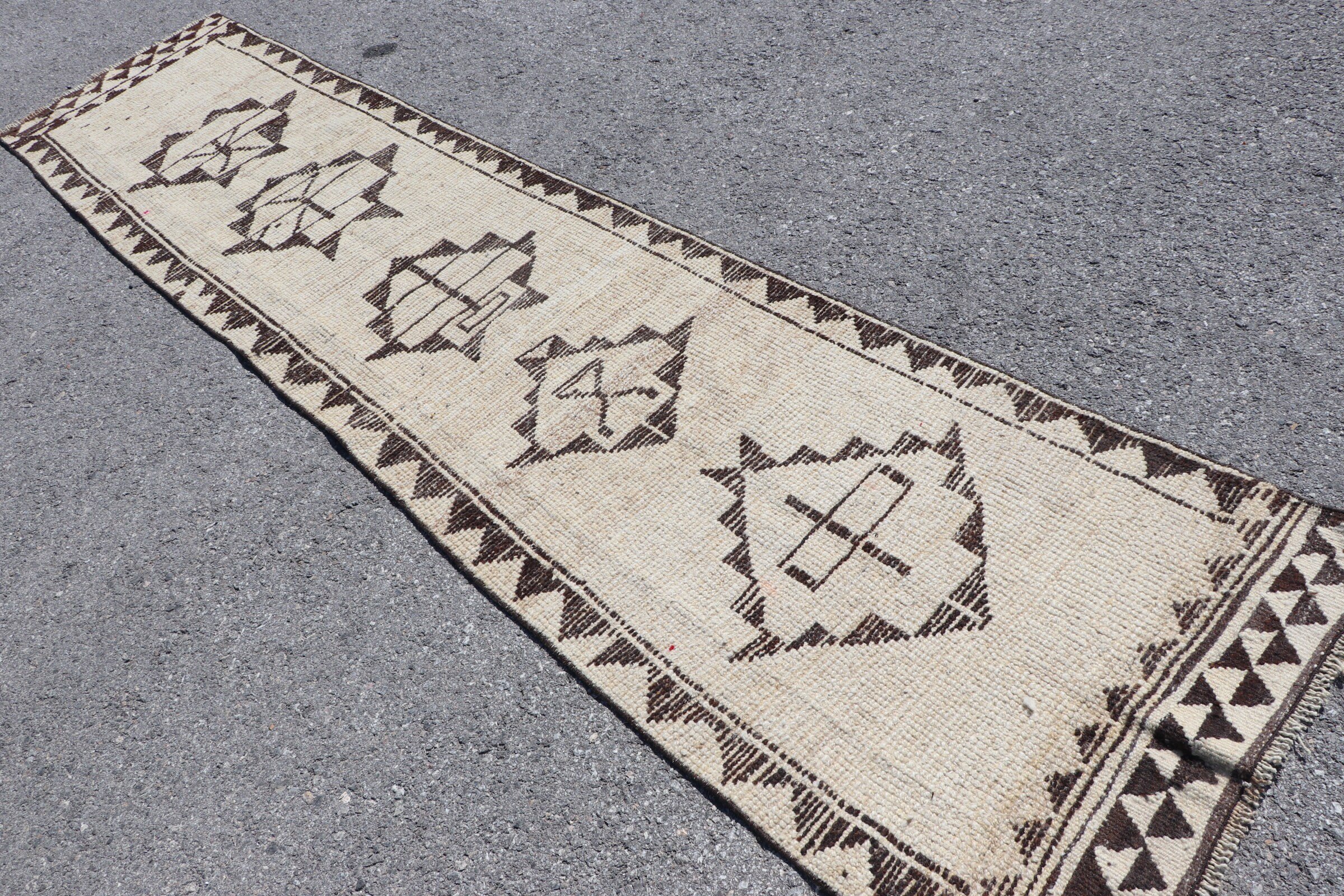 Vintage Rug, Bedroom Rug, 2.7x11.4 ft Runner Rug, Hallway Rug, Beige Moroccan Rug, Organic Rug, Turkish Rug, Rugs for Stair