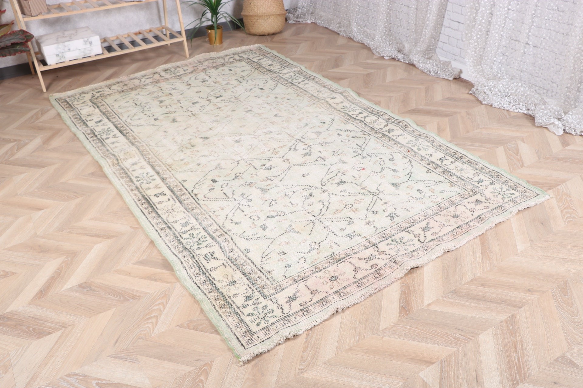 Vintage Halılar, Yatak Odası Halıları, Vintage Alan Halısı, Tribal Halı, 4,9x8 ft Alan Halıları, Bej Oushak Halısı, Türk Halıları, Mutfak Halısı, Düz Dokuma Halı