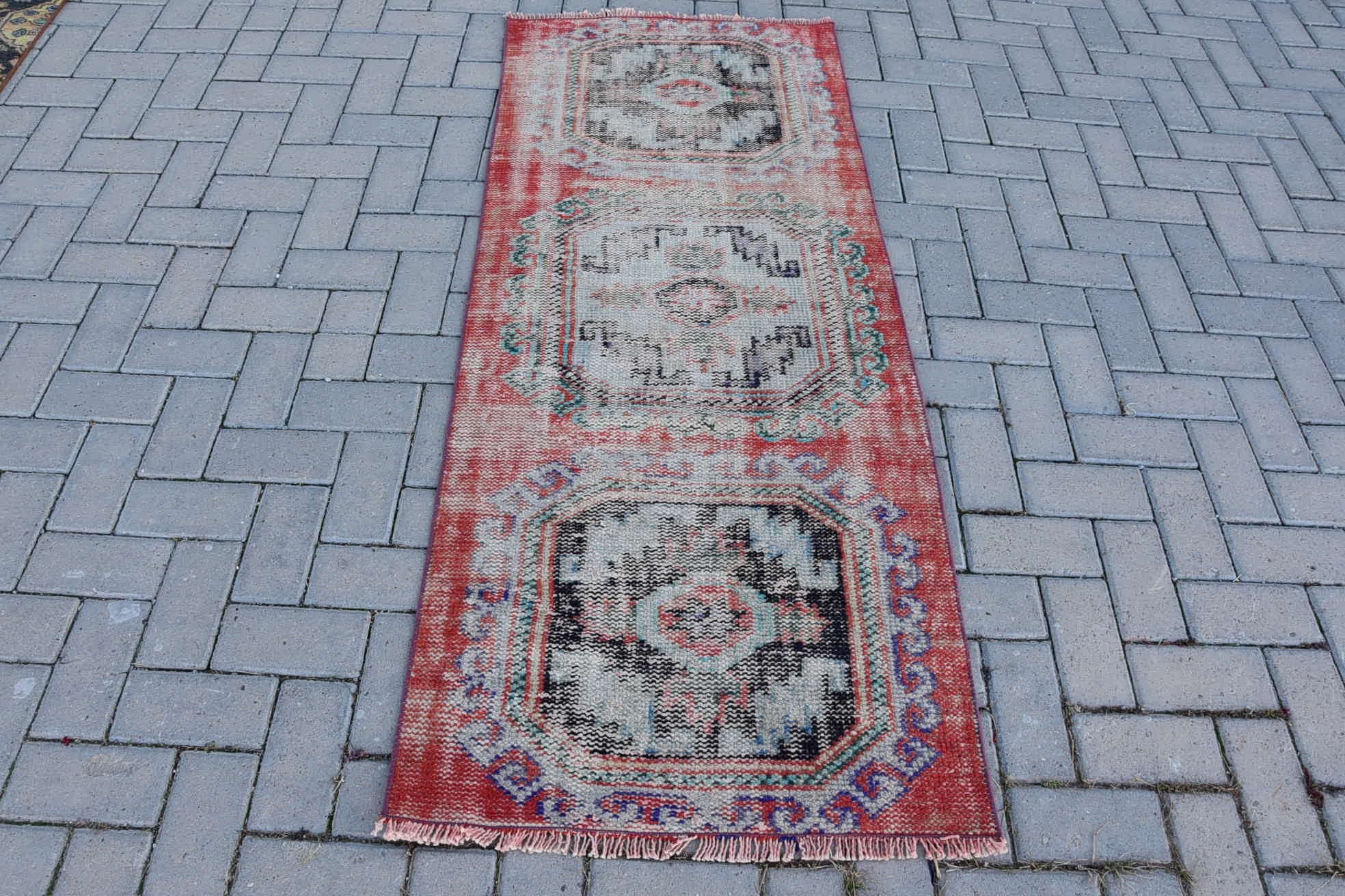 2.4x6 ft Runner Halı, Vintage Halı, Mutfak Halısı, Koridor Halısı, Türk Halısı, Retro Halı, Kabile Türk Halısı Halıları, Koridor Halıları, Oushak Halısı