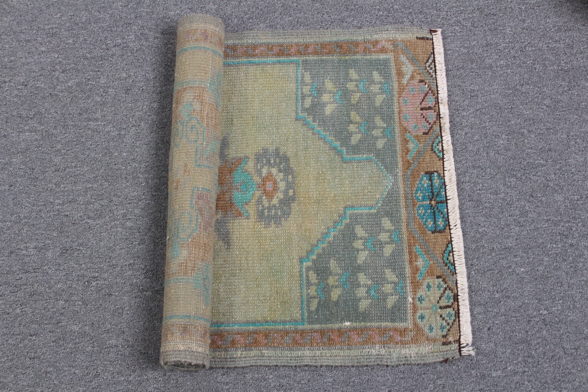 El Yapımı Halı, 1.6x2.7 ft Küçük Halı, Vintage Halılar, Paspas Halıları, Oryantal Halı, Yatak Odası Halıları, Çocuk Halıları, Yeşil Anadolu Halısı, Türk Halısı