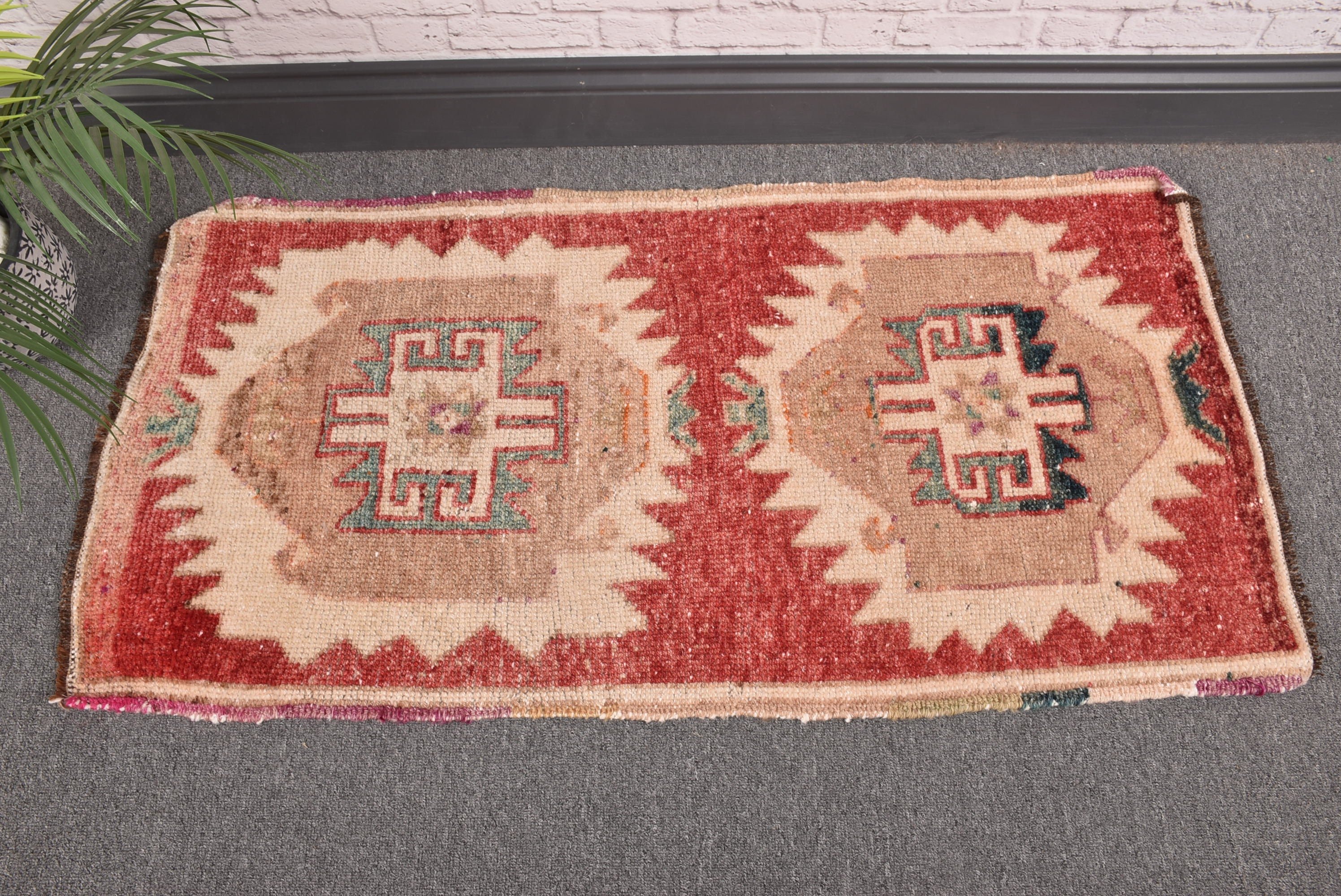 Beige  1.7x3.5 ft Small Rugs, Vintage Rugs, Artistic Rug, Modern Rugs, Geometric Rugs, Turkish Rugs, Car Mat Rugs, Bath Rugs