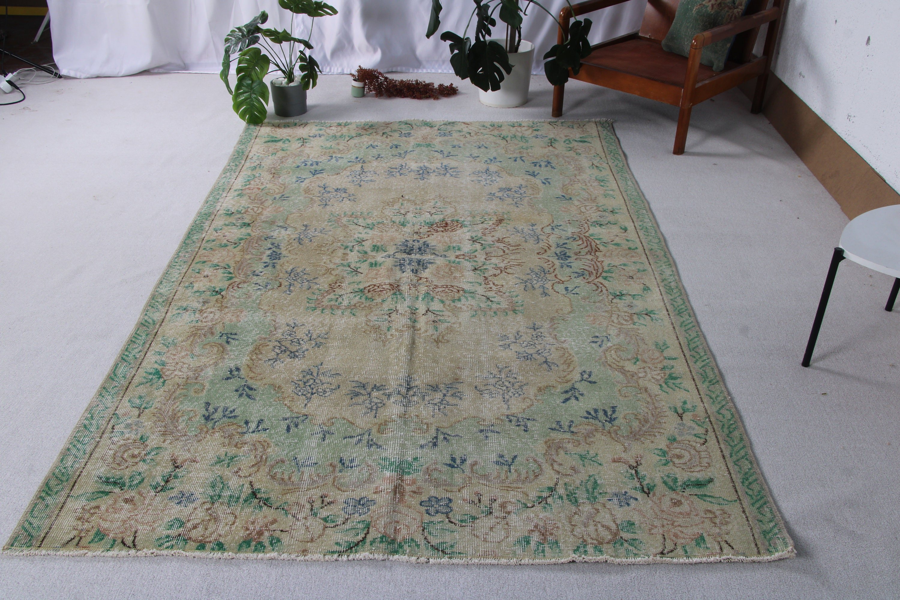 5.3x8.2 ft Büyük Halı, Vintage Halılar, Ev Dekorasyonu Halısı, Büyük Oushak Halıları, Türk Halıları, Havalı Halı, Salon Halıları, Yeşil Geometrik Halı, Yer Halıları