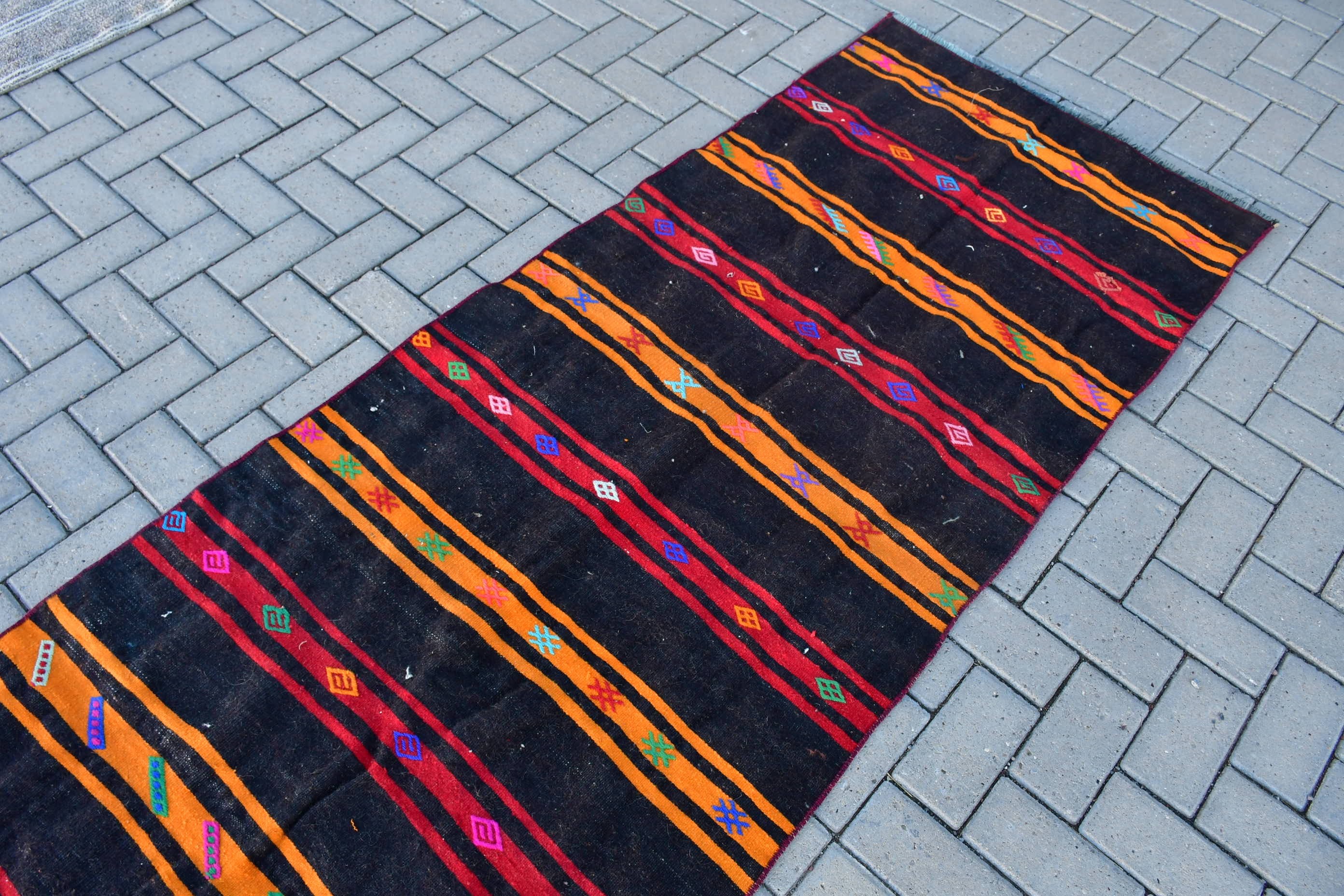 Koridor Halısı, Siyah Antika Halılar, Koşucu Halıları, 2,9x10,2 ft Koşucu Halısı, Yer Halısı, Yün Halısı, Havalı Halılar, Vintage Halılar, Kilim, Türk Halısı