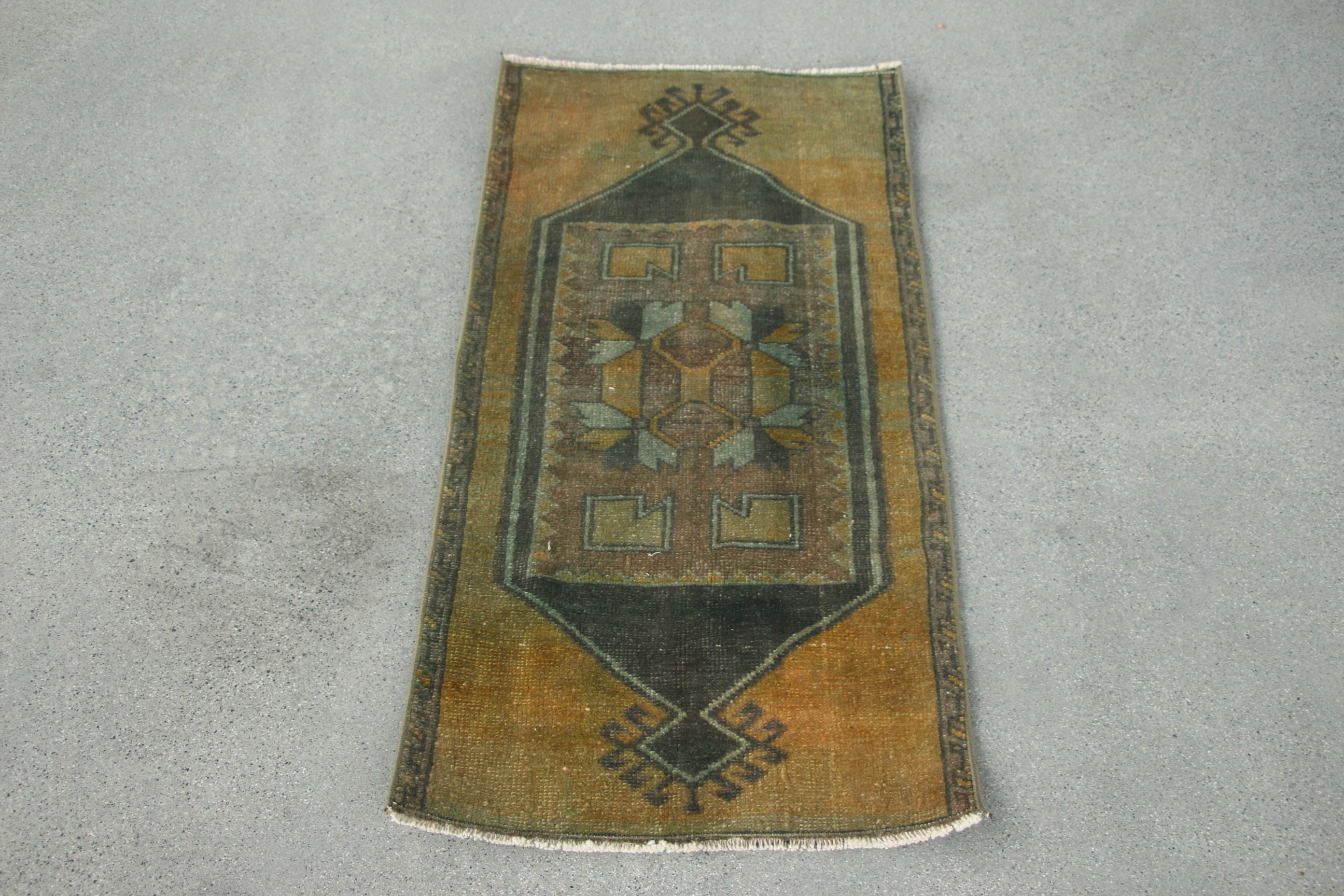 Anadolu Halısı, Fas Halıları, Giriş Halıları, Vintage Halı, Küçük Boho Halıları, Türk Halıları, 1.6x3.3 ft Küçük Halılar, Yeşil İfade Halıları