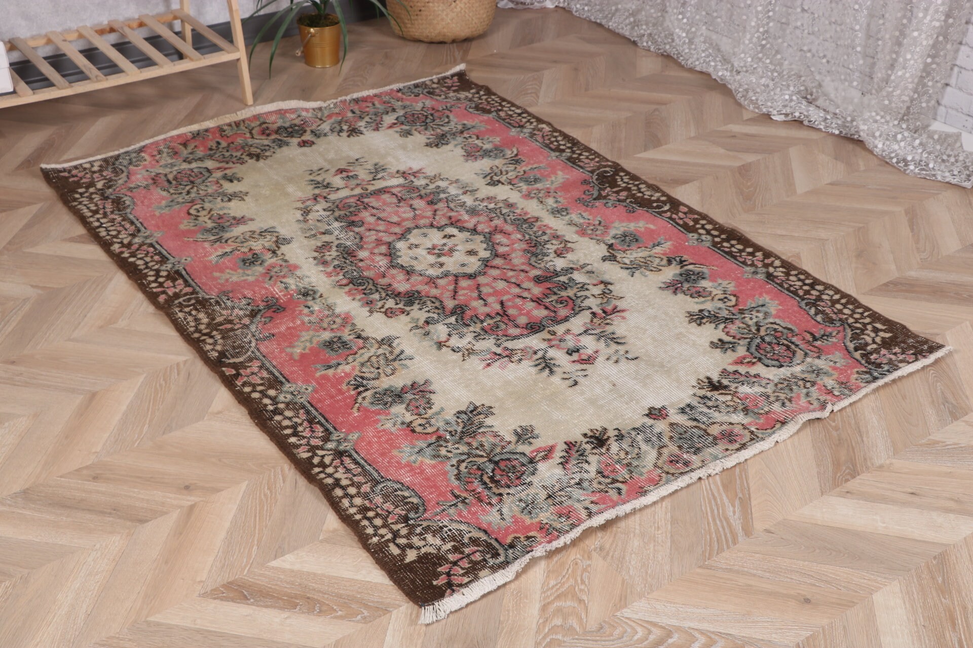 3,9x5,4 ft Accent Halı, Çocuk Halısı, Türk Halıları, Sanatsal Halı, Havalı Halılar, Vintage Halı, Mutfak Halıları, Düz Dokuma Halılar, Kırmızı Antika Halılar