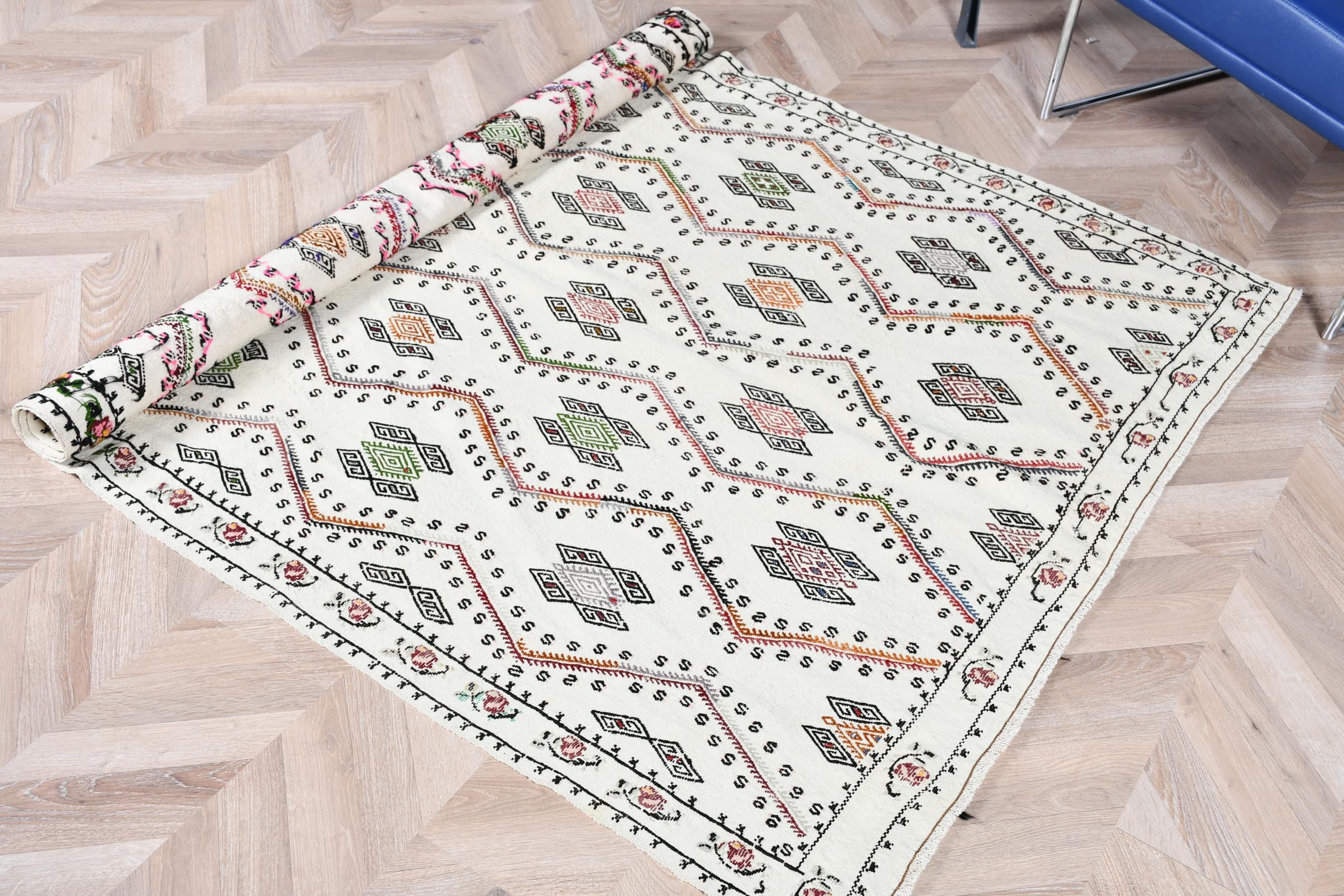 Kitchen Rug, Beige Floor Rug, Nomadic Rug, Kilim, Vintage Rug, 4.7x6.8 ft Area Rug, Antique Rug, Floor Rug, Dining Room Rug, Turkish Rugs