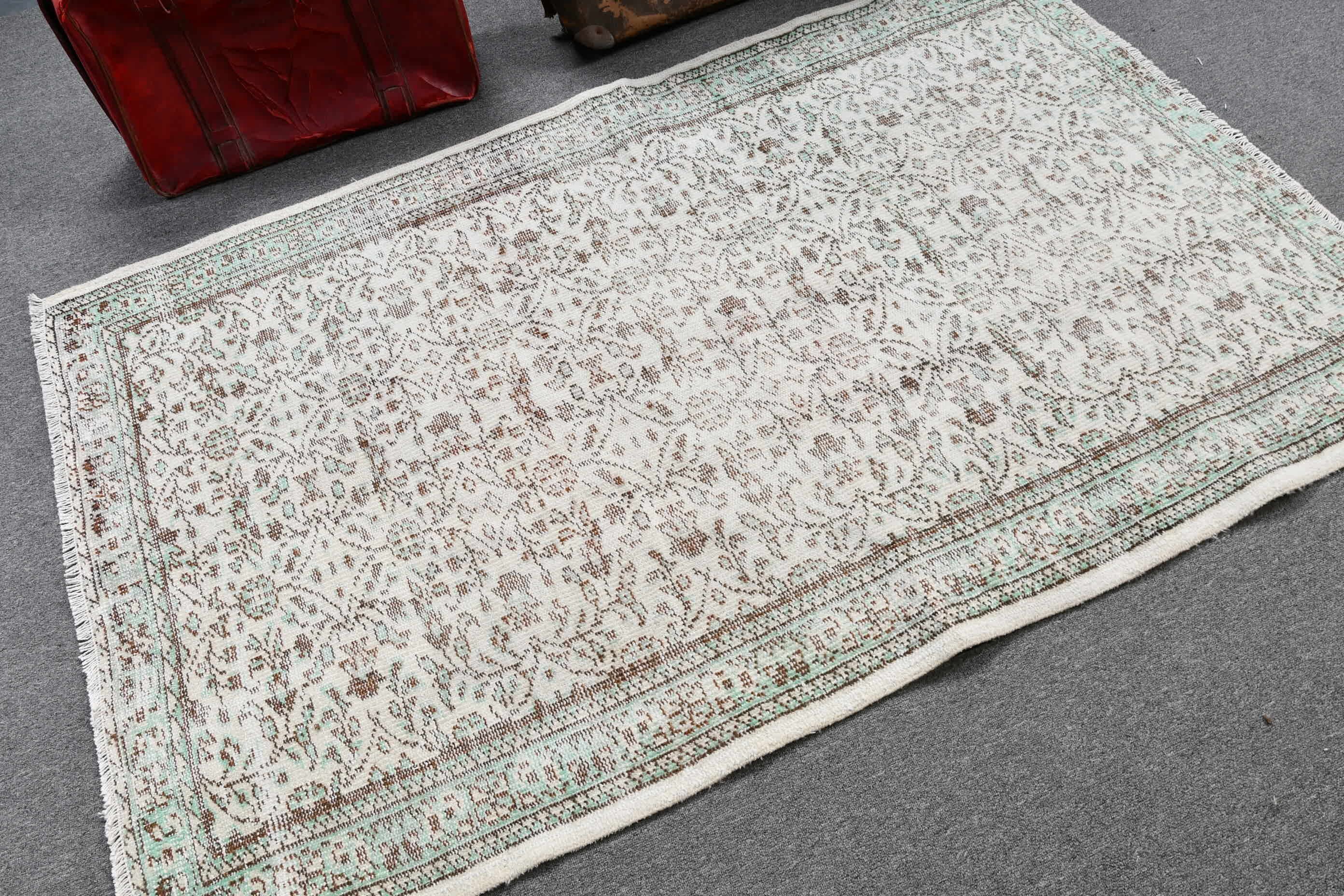 Türk Halıları, Parlak Halılar, Mutfak Halıları, Mutfak Halıları, 4.1x6.4 ft Alan Halısı, Yün Halısı, Anadolu Halısı, Bej Ev Dekor Halıları, Vintage Halı