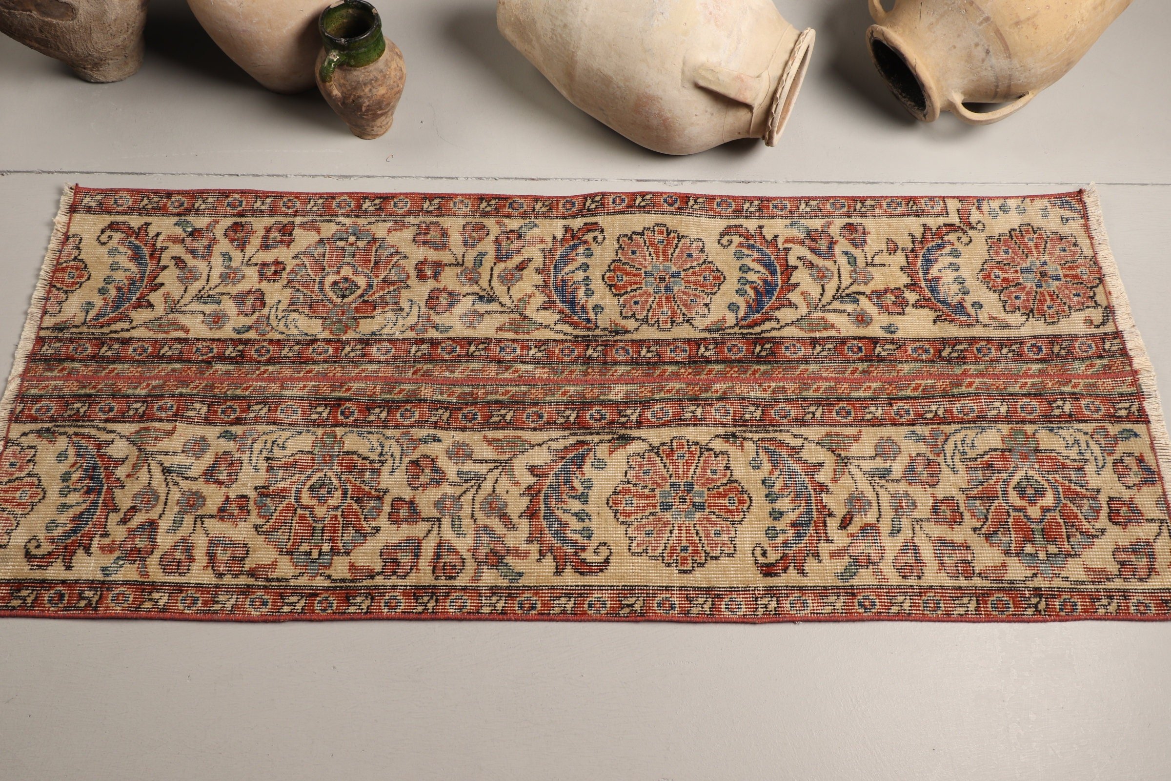 Çocuk Odası Halıları, Bej Mutfak Halısı, Vintage Halı, Türk Halıları, Mutfak Halıları, Yer Halıları, 2.1x5 ft Küçük Halı, Banyo Halısı, Yatak Odası Halısı