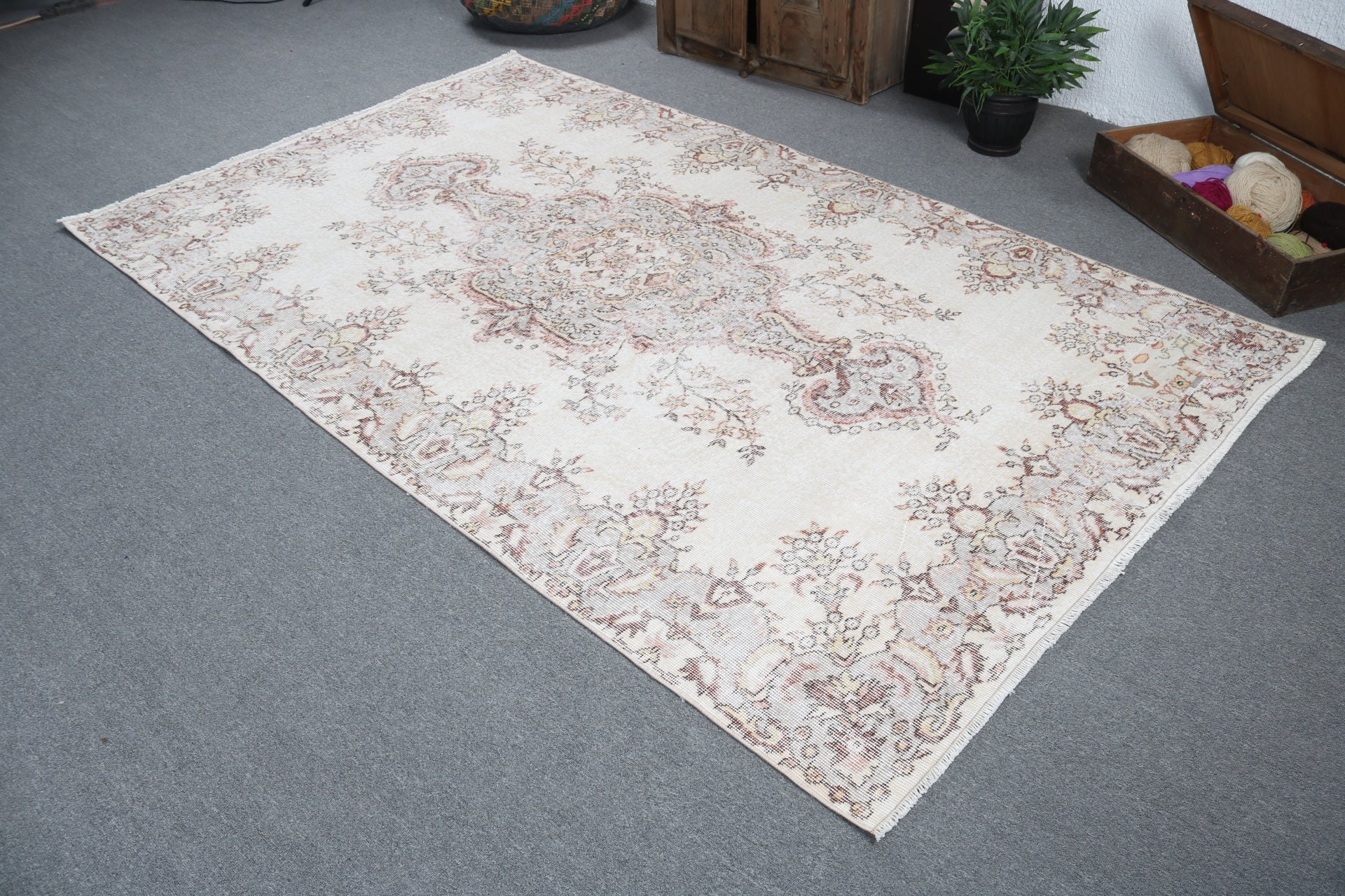 Beige Wool Rugs, Vintage Rugs, Bedroom Rug, Anatolian Rug, Large Boho Rugs, Kitchen Rugs, Artistic Rug, 5.4x9 ft Large Rugs, Turkish Rug