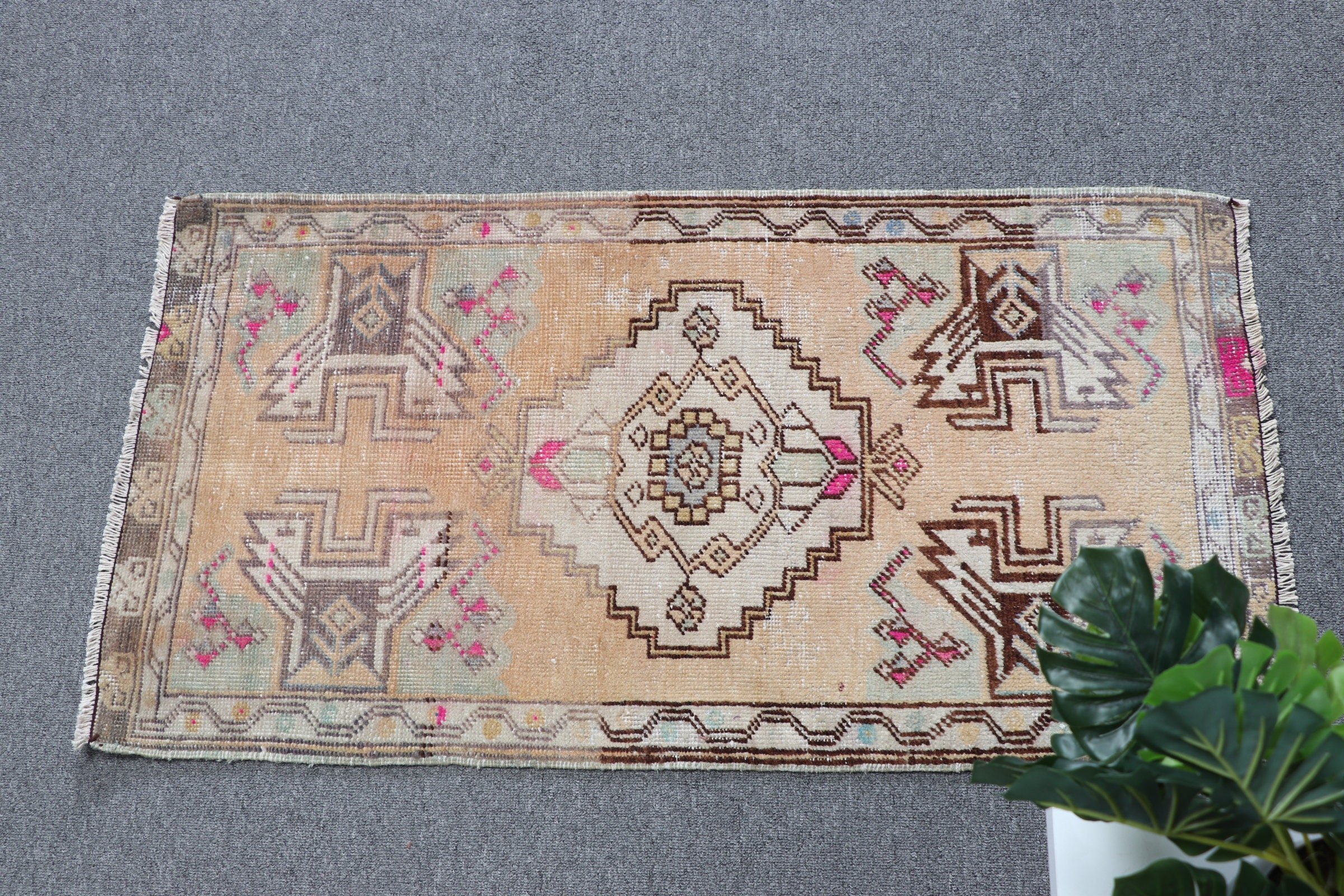 Anatolian Rugs, Vintage Rug, Home Decor Rugs, Entry Rugs, Pastel Rug, Turkish Rug, Bath Rug, Beige  1.8x3.4 ft Small Rugs