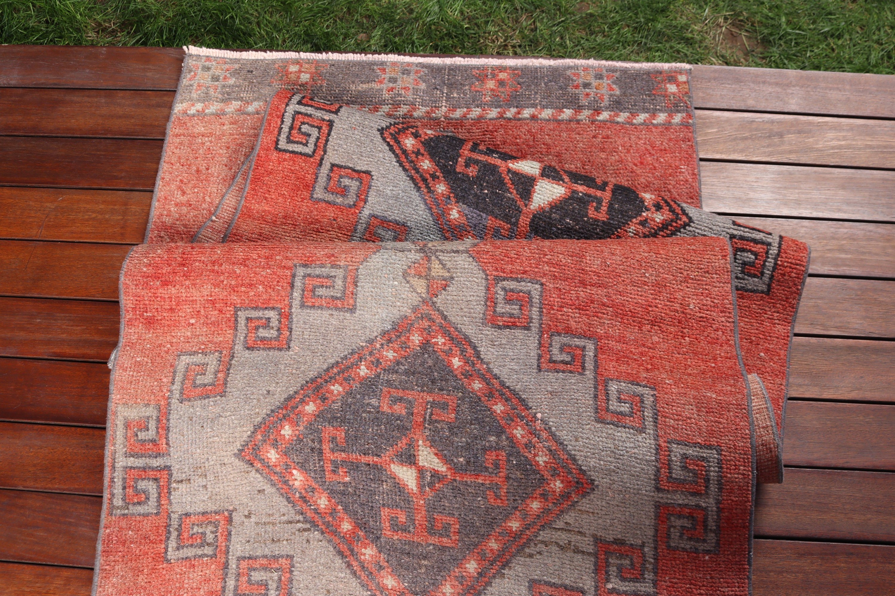 Vintage Runner Halısı, Koridor Halısı, Boho Halısı, Kırmızı Anadolu Halısı, Türk Halısı, Yün Halıları, 2.7x10.8 ft Runner Halısı, Bildiri Halısı, Vintage Halılar