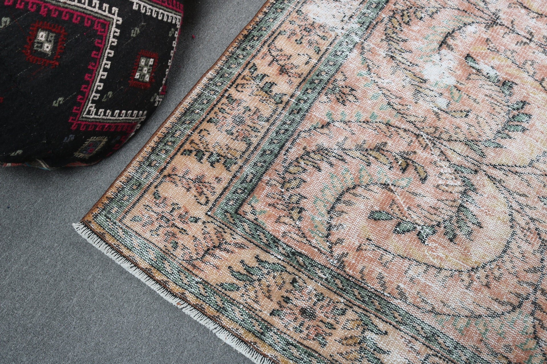 Yemek Odası Halıları, 5.7x9 ft Büyük Halı, Pembe Fas Halıları, Boho Halıları, Açıklama Halısı, Büyük Oushak Halısı, Türk Halısı, Vintage Halılar, Modern Halı