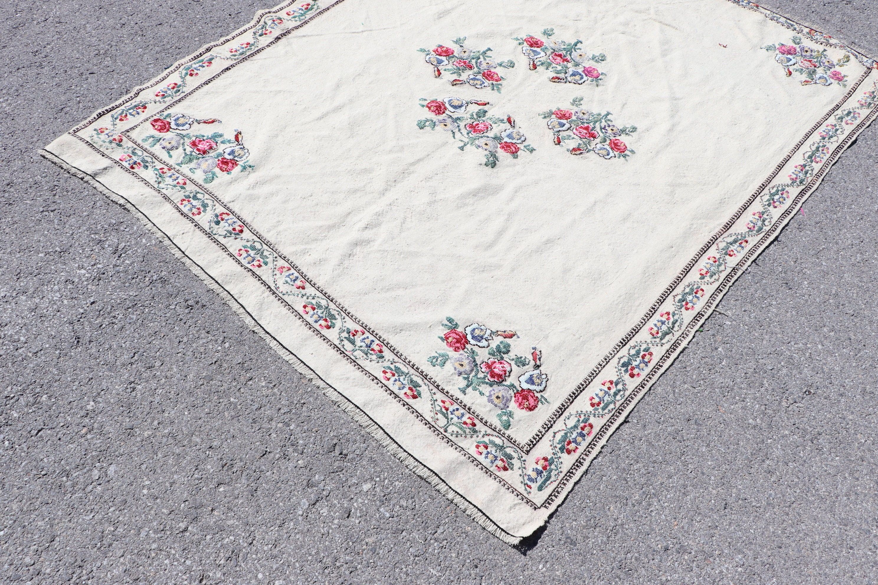 5.2x6.1 ft Area Rugs, Vintage Rug, Turkish Rug, Bedroom Rug, Floor Rugs, Kilim, White Antique Rugs, Rugs for Bedroom, Old Rugs, Oushak Rug