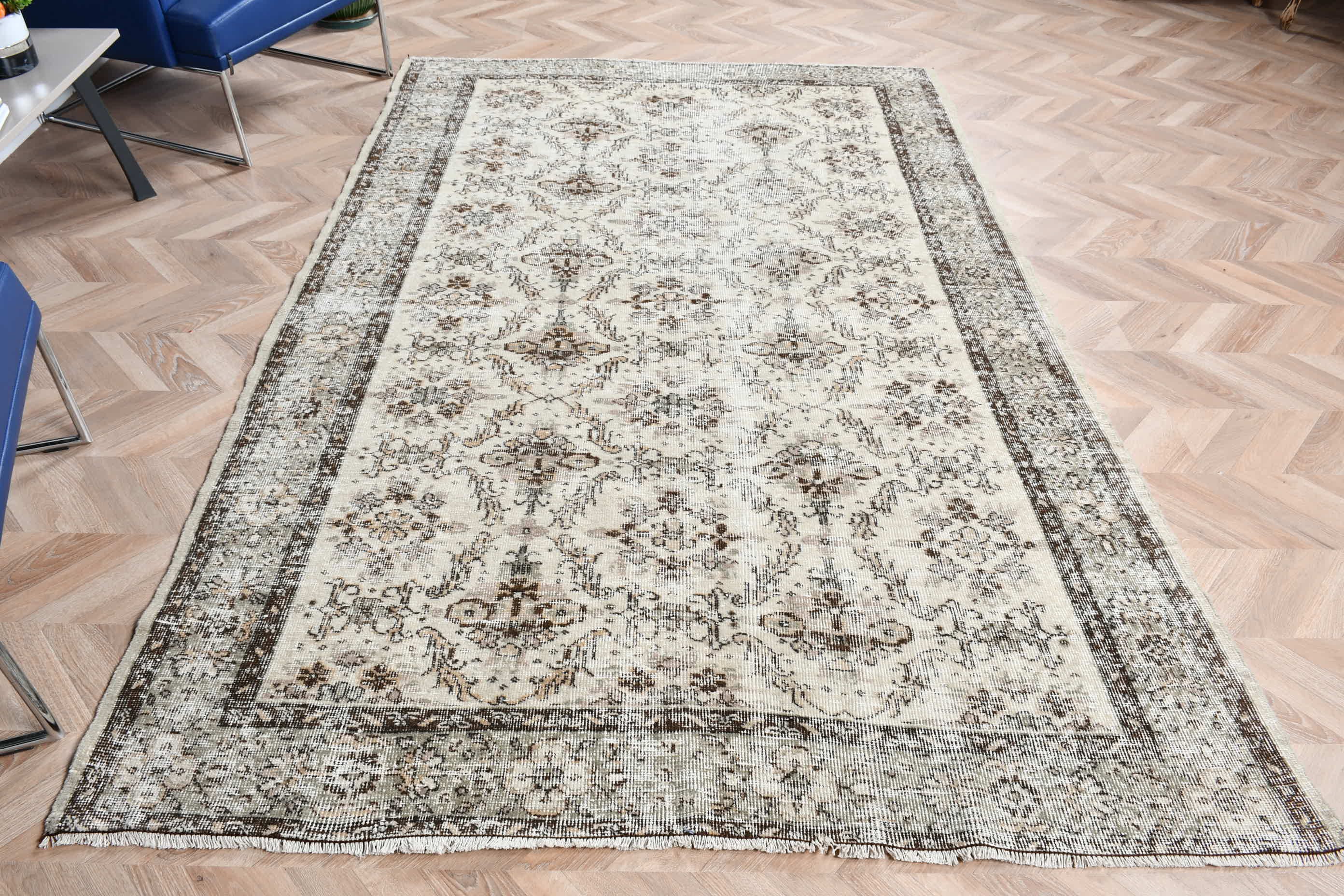 Vintage Rugs, Antique Rug, Salon Rug, Turkish Rugs, 5.6x8.7 ft Large Rug, Wool Rugs, Living Room Rugs, Rugs for Salon, Beige Oriental Rugs