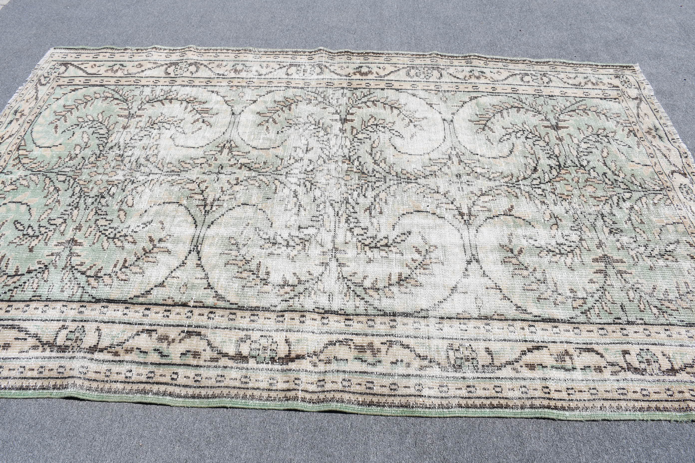 Vintage Rugs, Oriental Rugs, Home Decor Rugs, Turkish Rugs, Salon Rug, Green Anatolian Rug, 5.5x8.7 ft Large Rugs, Dining Room Rugs