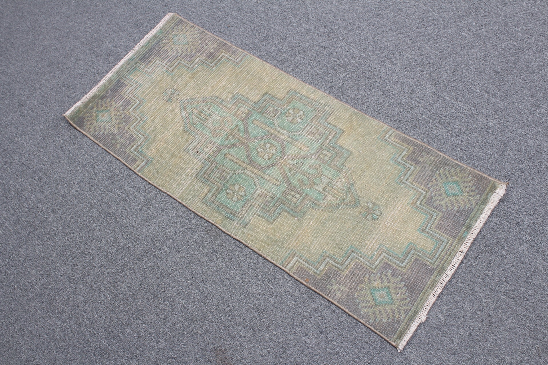 Bedroom Rug, Green Moroccan Rugs, 1.4x3.2 ft Small Rug, Rugs for Bath, Kitchen Rug, Turkish Rug, Antique Rug, Vintage Rug, Entry Rug