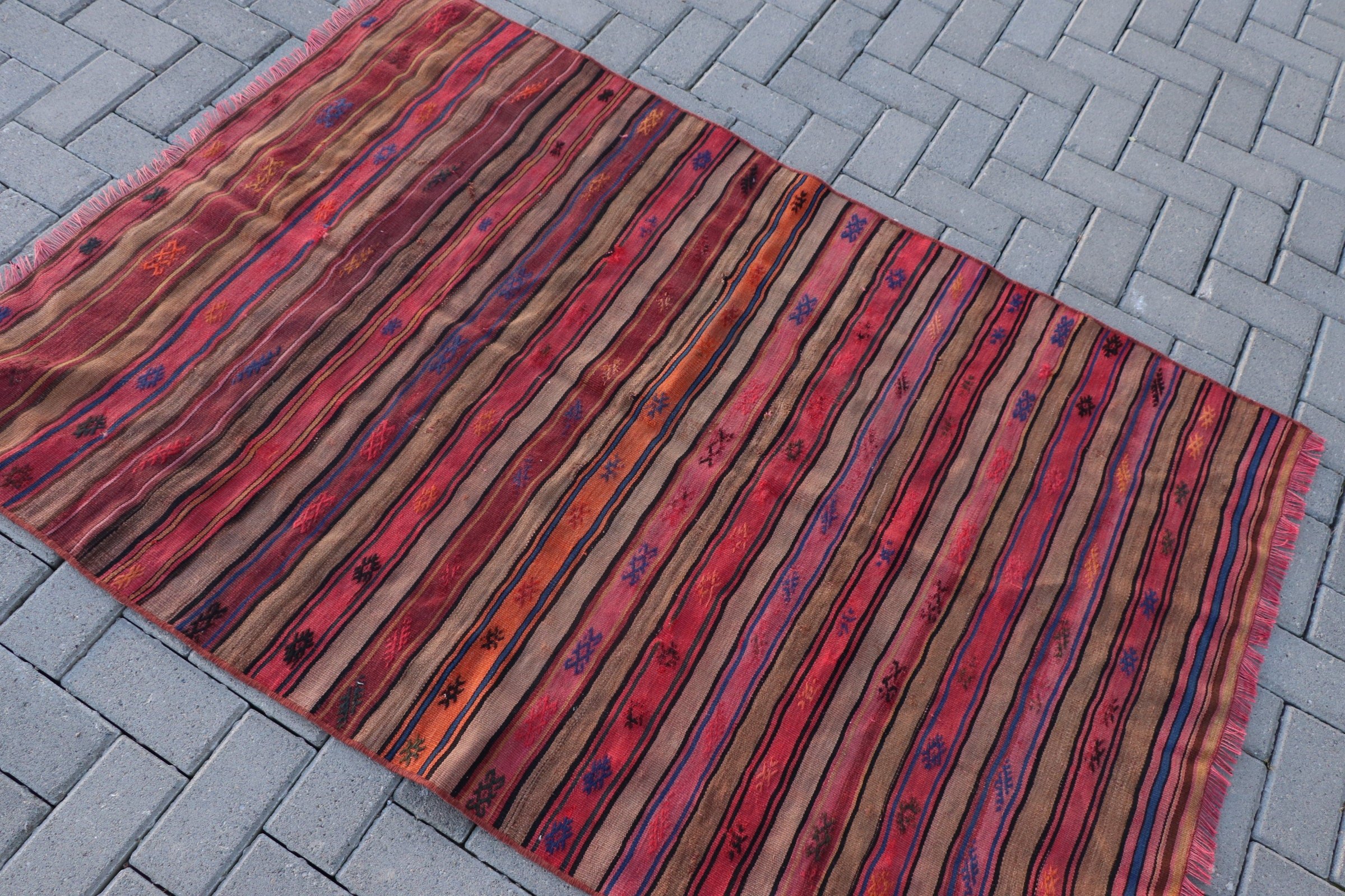 Giriş Kilim, 113x167 cm Antre Kilim, Pempe Serin Kilim, Nostaljik Kilim, Giriş Kilim, Giriş Kilim, Uşak Kilim, Ev Kilim, Yatak odası Kilim