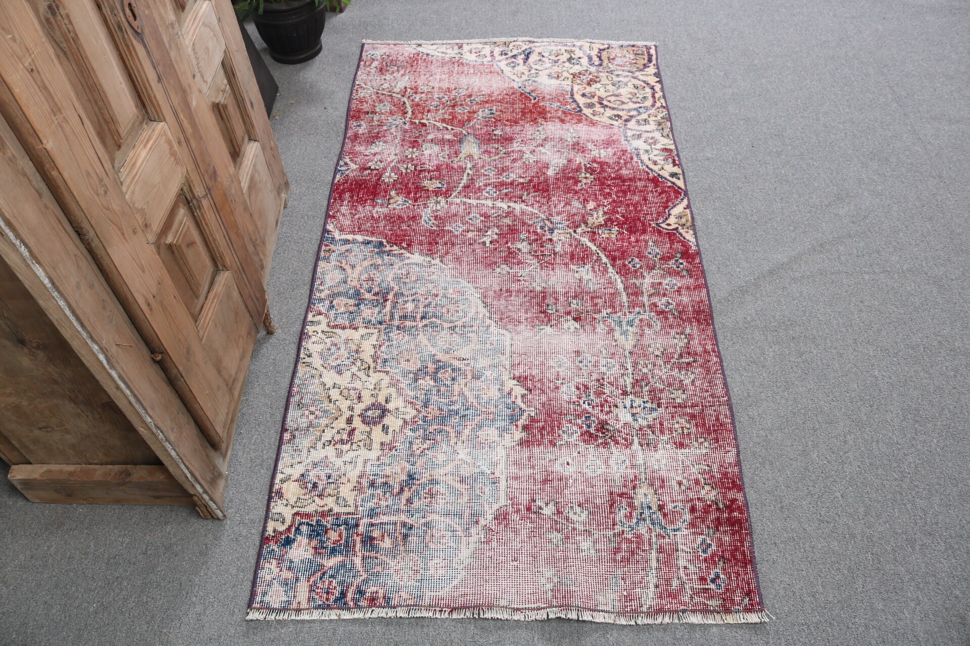 Kırmızı Mutfak Halısı, El Yapımı Halılar, Yer Halıları, Araba Paspas Halısı, 2.7x5.4 ft Küçük Halı, Vintage Halılar, El Dokuma Halılar, Türk Halısı, Kapı Paspas Halıları