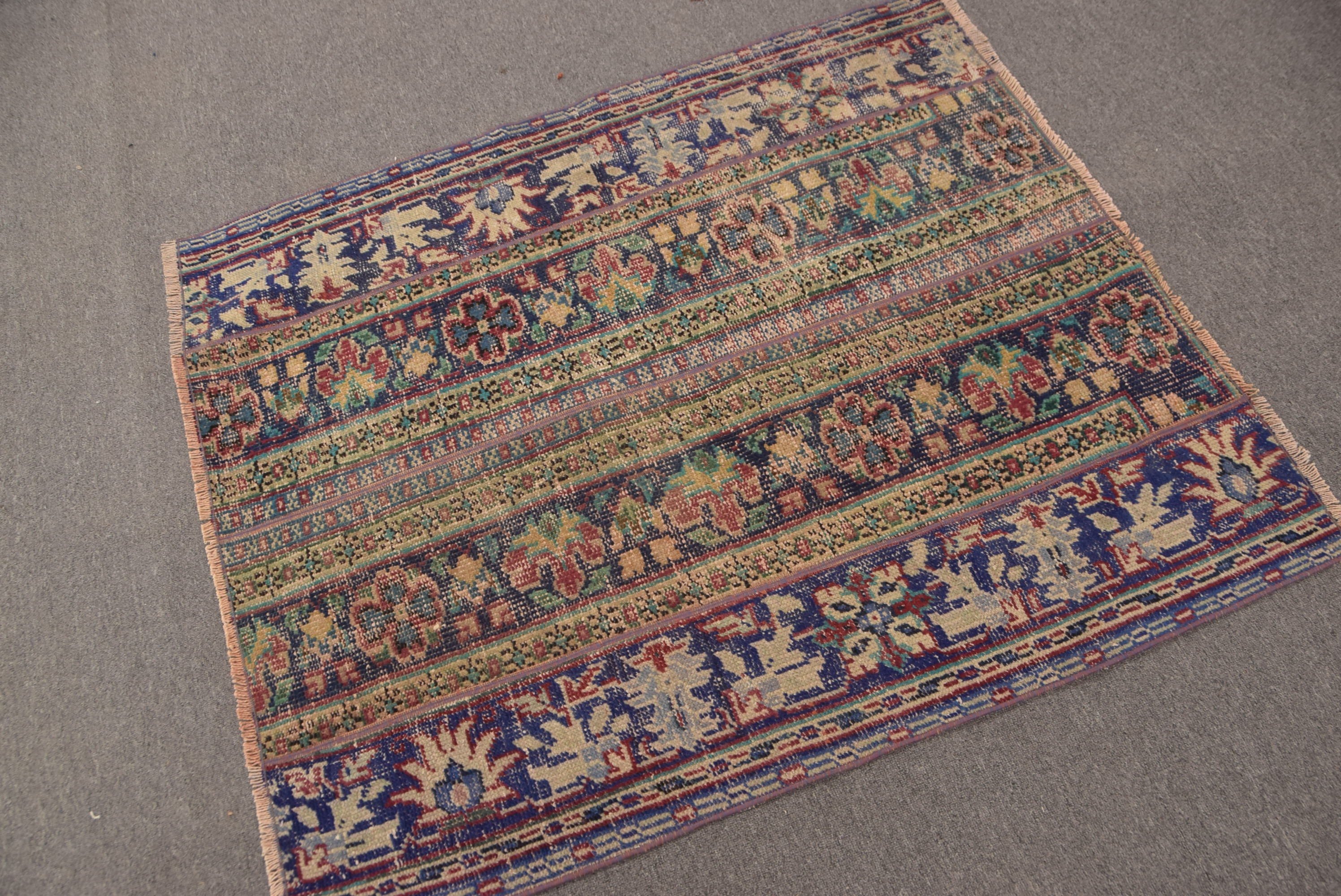 Blue Antique Rugs, Oushak Rugs, Rugs for Bath, 3.5x4.1 ft Small Rug, Turkish Rugs, Floor Rug, Door Mat Rugs, Entry Rug, Vintage Rugs