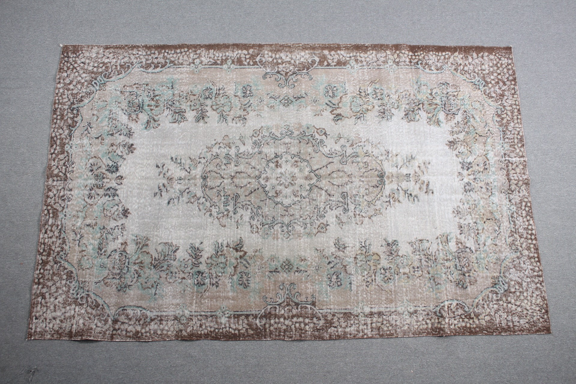 Sevimli Halı, 5.9x9.3 ft Büyük Halı, Oturma Odası Halısı, Türk Halısı, Gri Mutfak Halısı, Oryantal Halı, Ev Dekor Halısı, Yemek Odası Halısı, Vintage Halılar