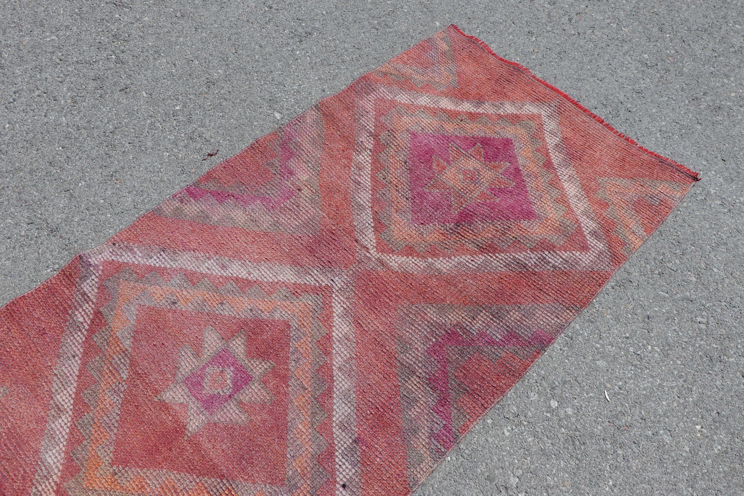 Turkish Rug, Vintage Rugs, Oriental Rug, Red  2.8x9.2 ft Runner Rug, Boho Rug, Hallway Rugs, Bedroom Rugs, Rugs for Kitchen