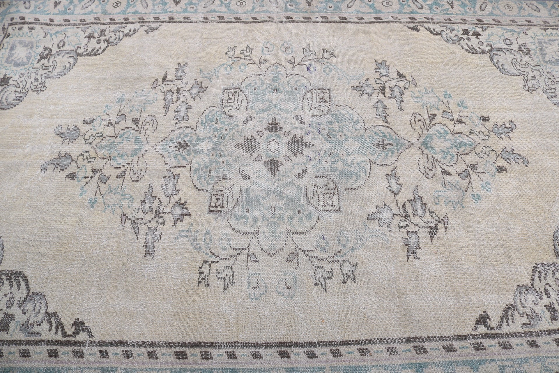 Large Vintage Rug, 5.4x8.5 ft Large Rugs, Bedroom Rug, Vintage Rugs, Home Decor Rugs, Turkish Rugs, Beige Anatolian Rugs, Moroccan Rugs