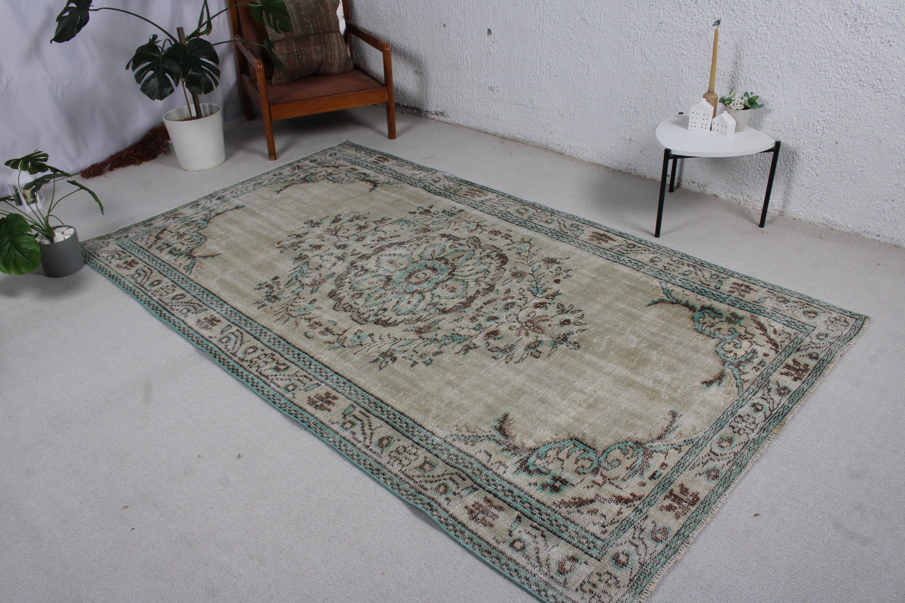 Bedroom Rugs, Brown Statement Rugs, Anatolian Rug, Turkish Rug, 5x8.4 ft Large Rug, Vintage Rugs, Oriental Rugs, Large Oushak Rugs