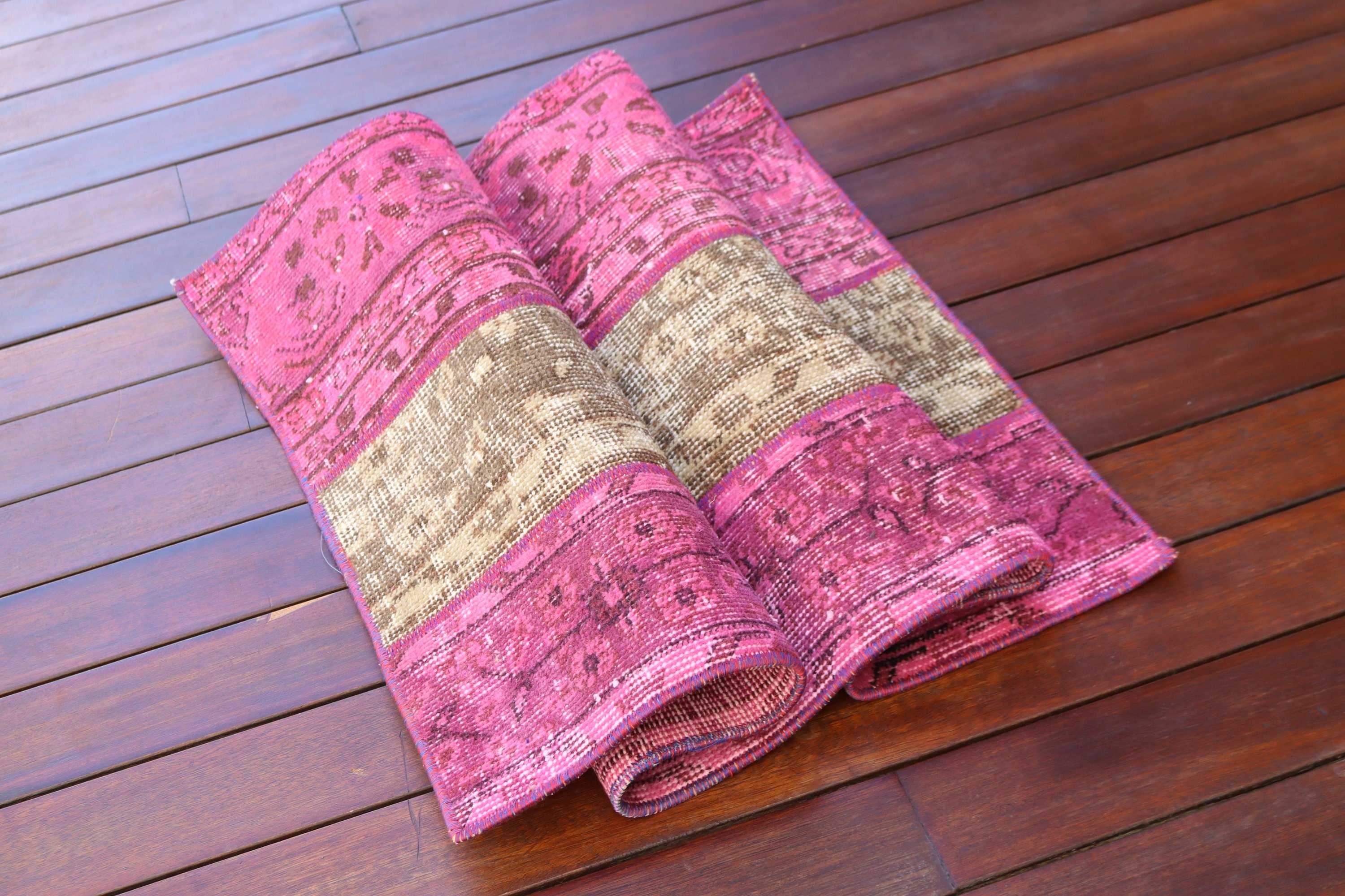 Türk Halıları, Vintage Halı, El Dokuma Halı, Aztek Halıları, Pembe Fas Halısı, 2x3,8 ft Küçük Halılar, Küçük Boho Halısı, Çocuk Halıları, Yatak Odası Halıları