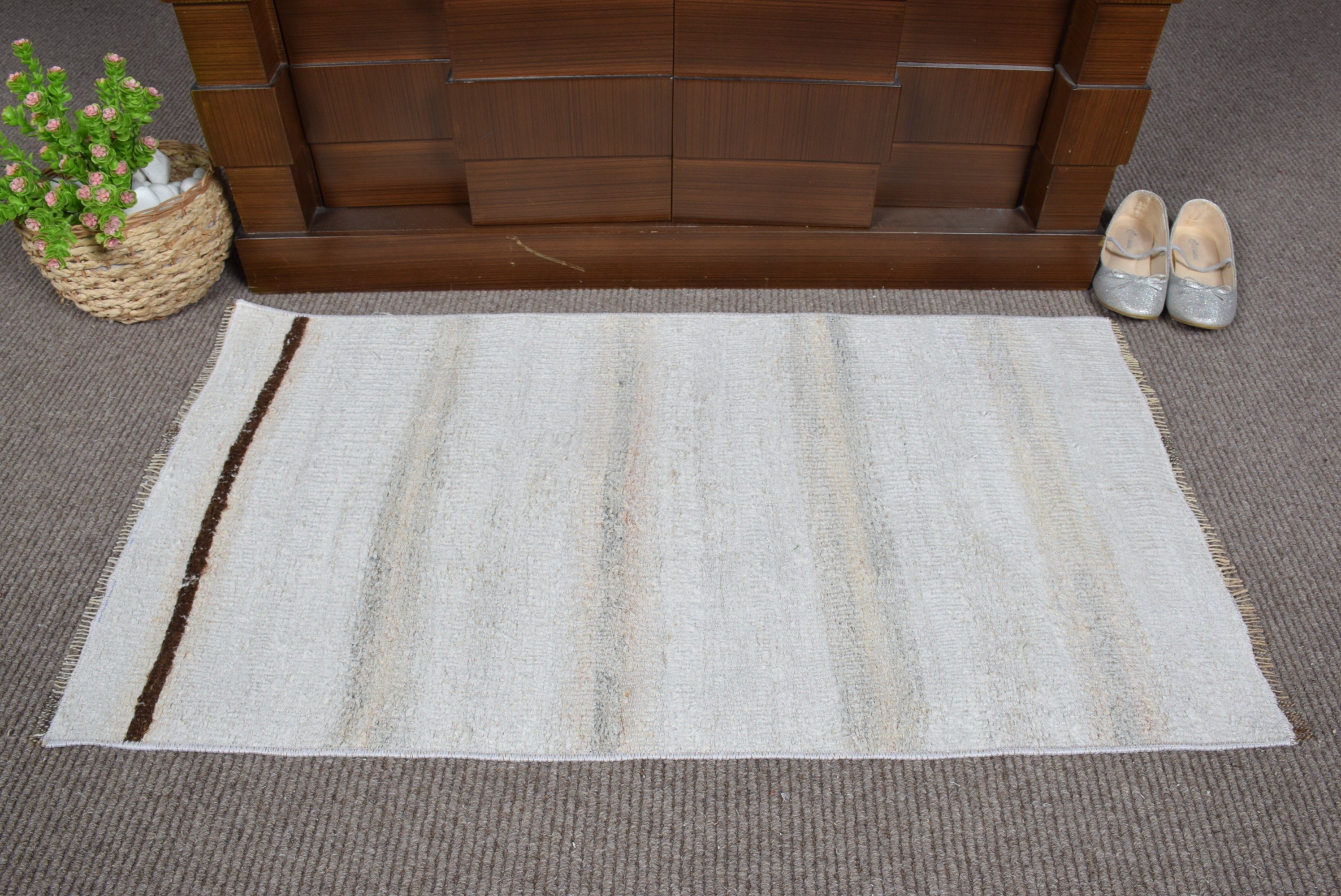 Bathroom Rug, Home Decor Rug, Vintage Rug, Natural Rugs, Door Mat Rugs, Turkish Rug, Floor Rug, 1.8x3.3 ft Small Rug, Beige Bedroom Rug