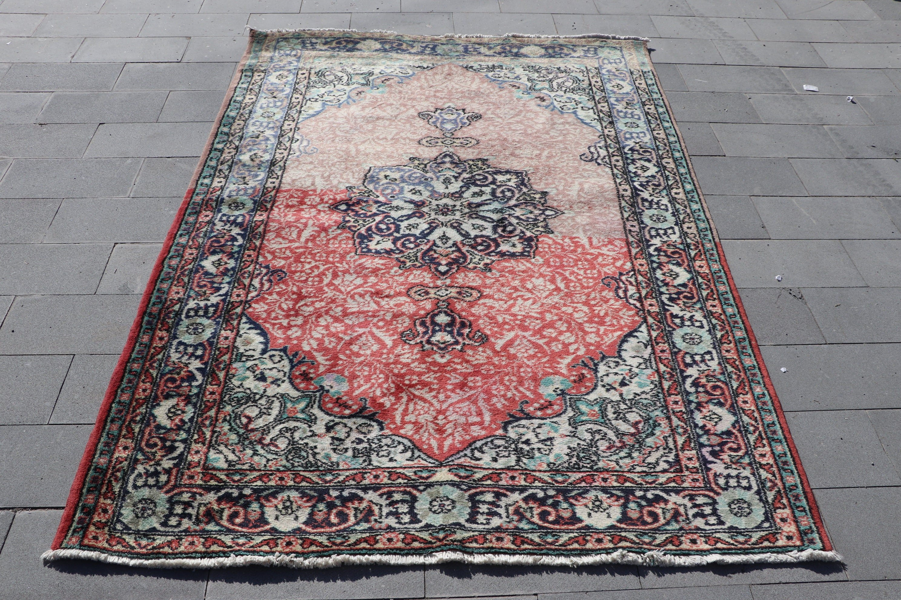 Oryantal Halılar, 4.9x6.9 ft Alan Halısı, Ev Dekorasyonu Halısı, Yatak Odası Halıları, Yer Halısı, Türk Halıları, Vintage Halılar, Pembe Oushak Halıları, Eskitilmiş Halı